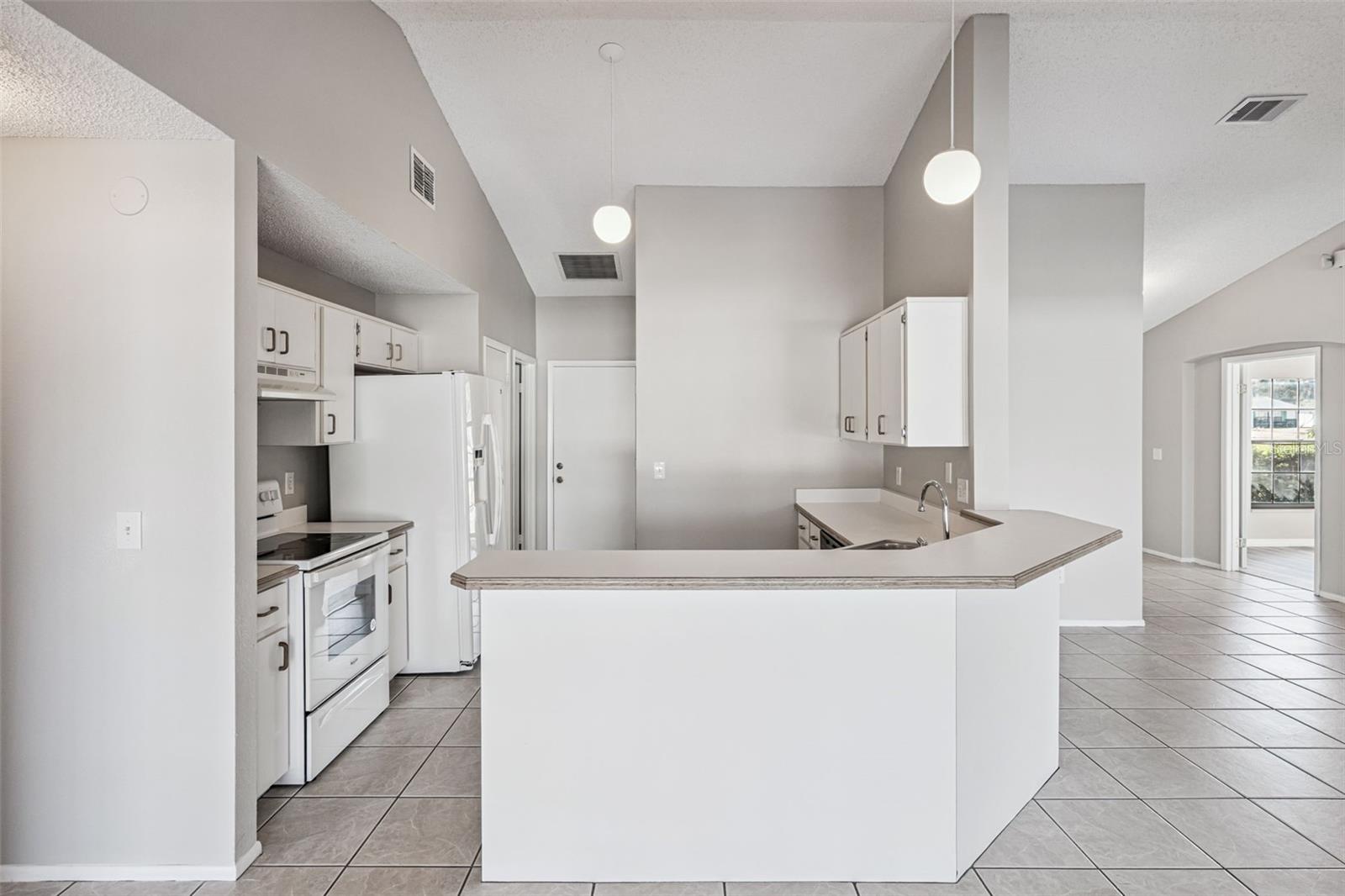 Image 10 of 51 For 1004 Karen Ridge Court