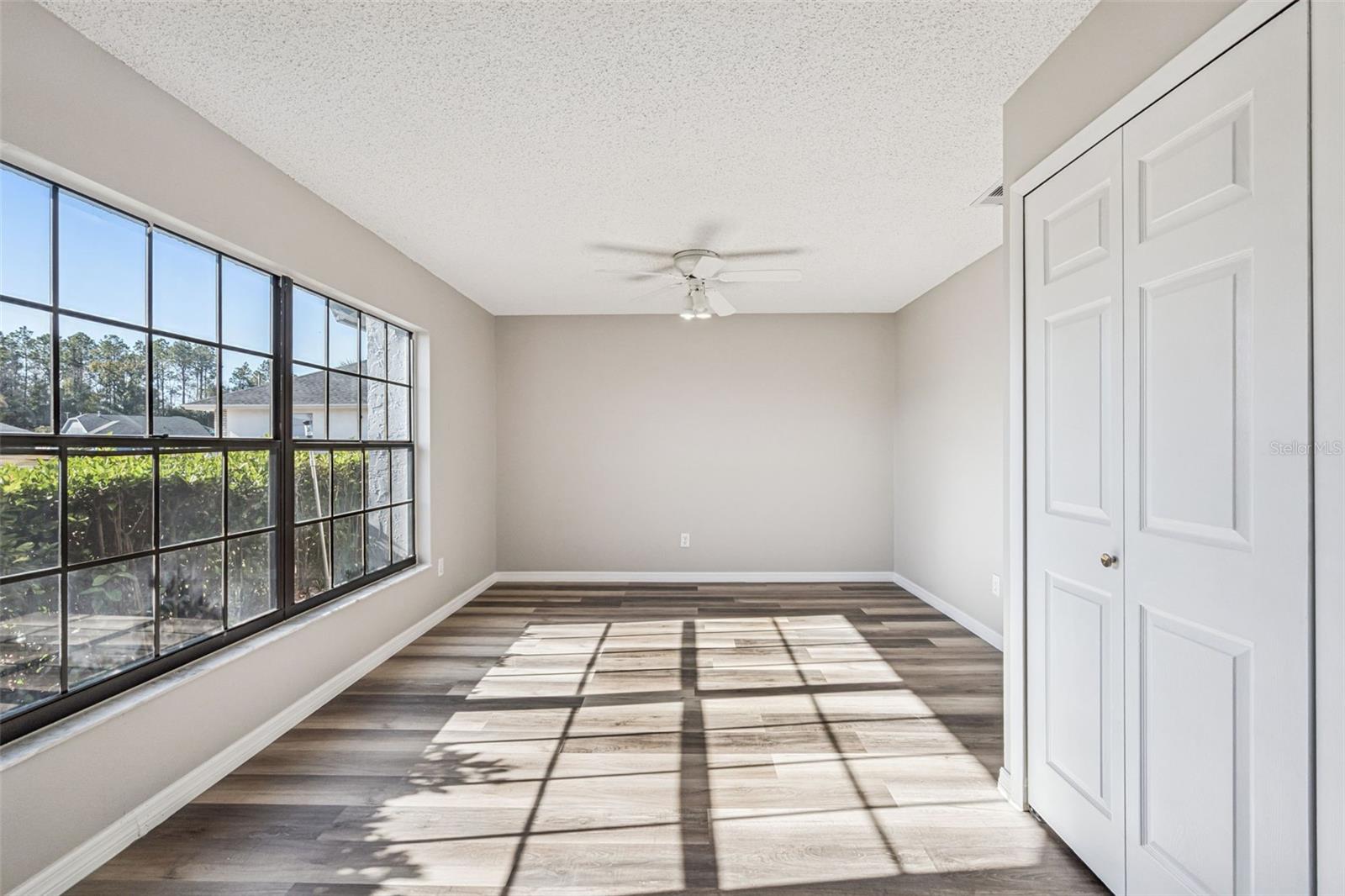 Image 24 of 51 For 1004 Karen Ridge Court