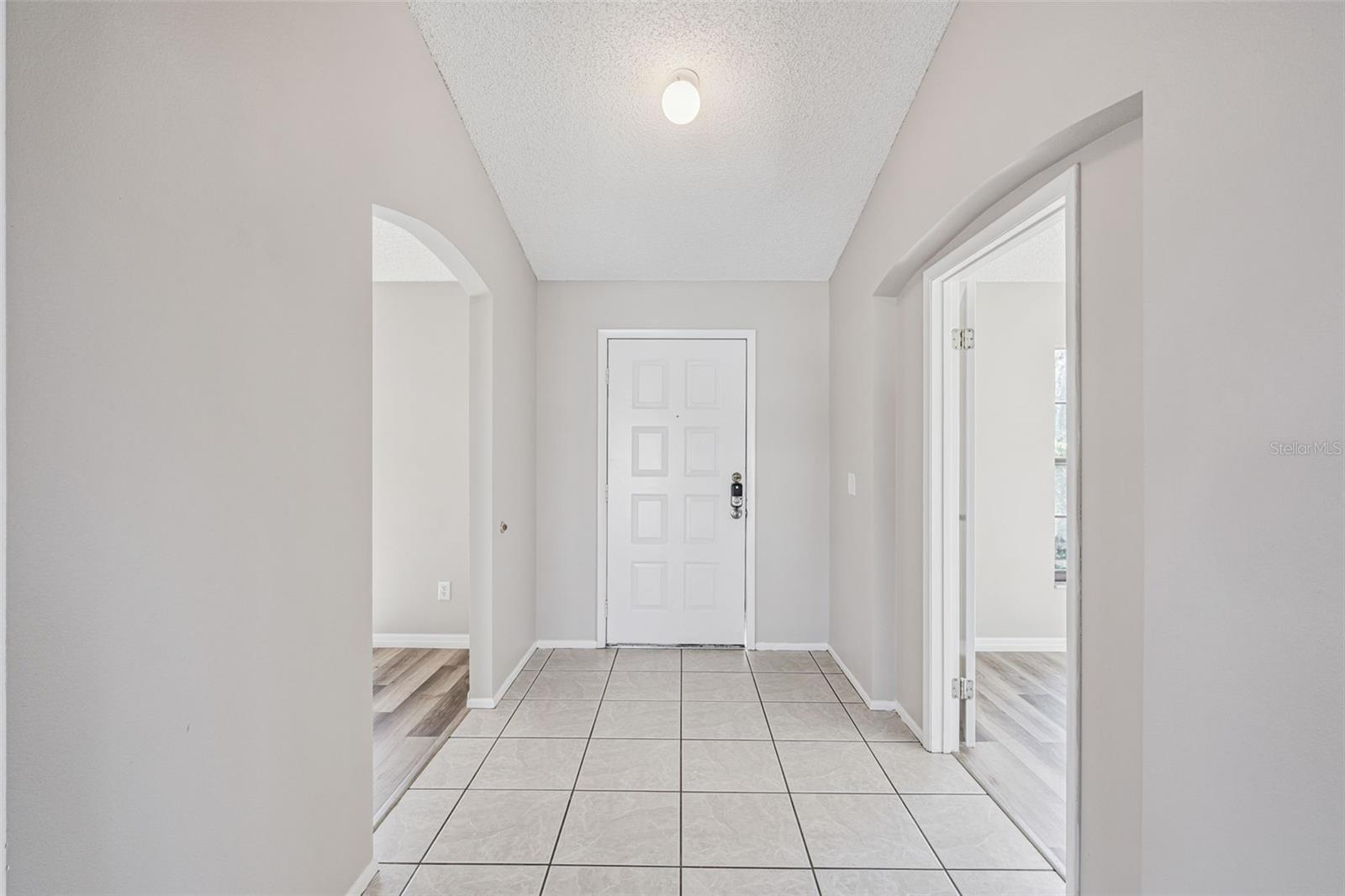 Image 3 of 51 For 1004 Karen Ridge Court