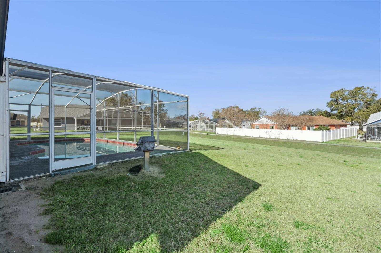 Image 38 of 51 For 1004 Karen Ridge Court