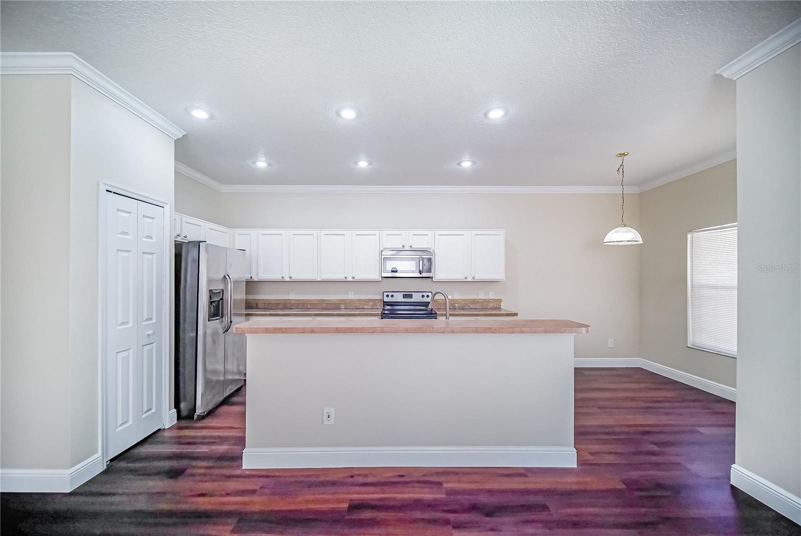 Image 11 of 33 For 2509 Skif Drive