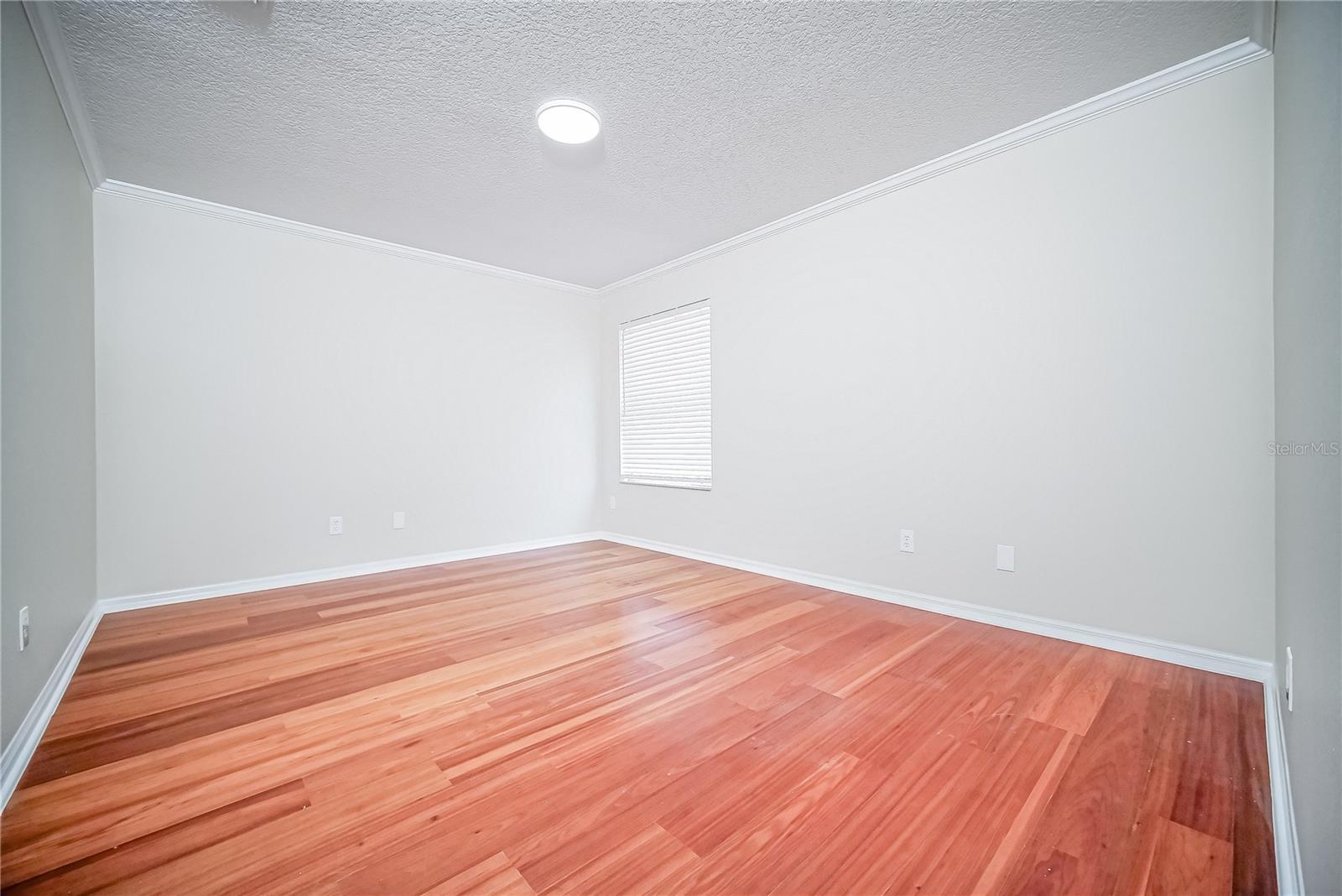 Image 23 of 33 For 2509 Skif Drive