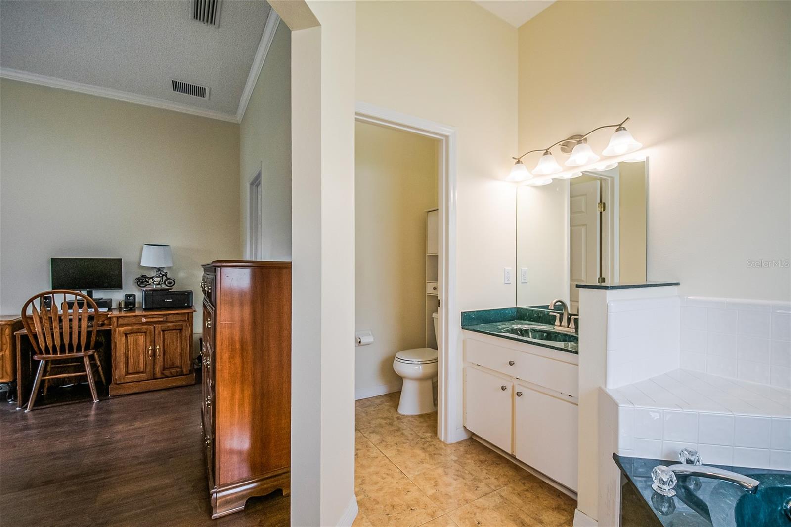 Image 20 of 49 For 343 Aleatha Drive