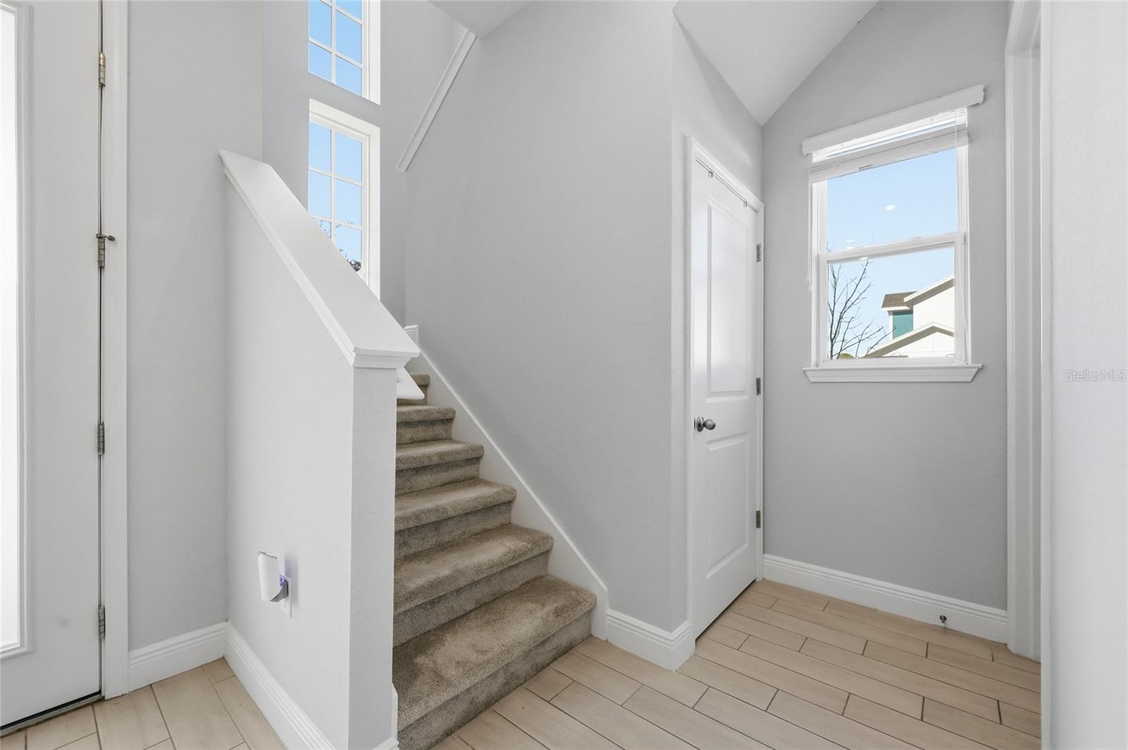 Image 21 of 58 For 10101 Pearson Avenue