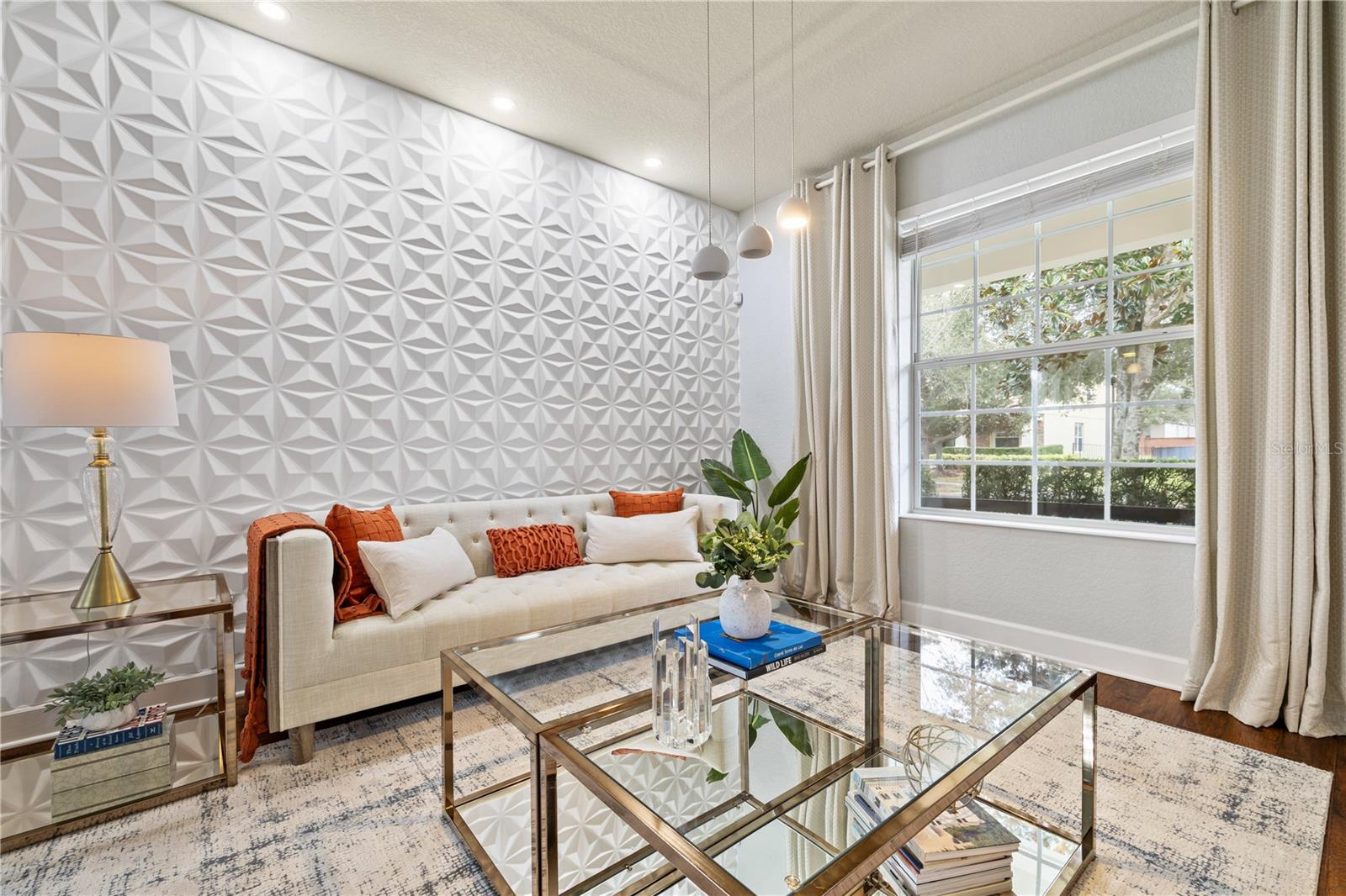 Image 12 of 70 For 475 Douglas Edward Drive