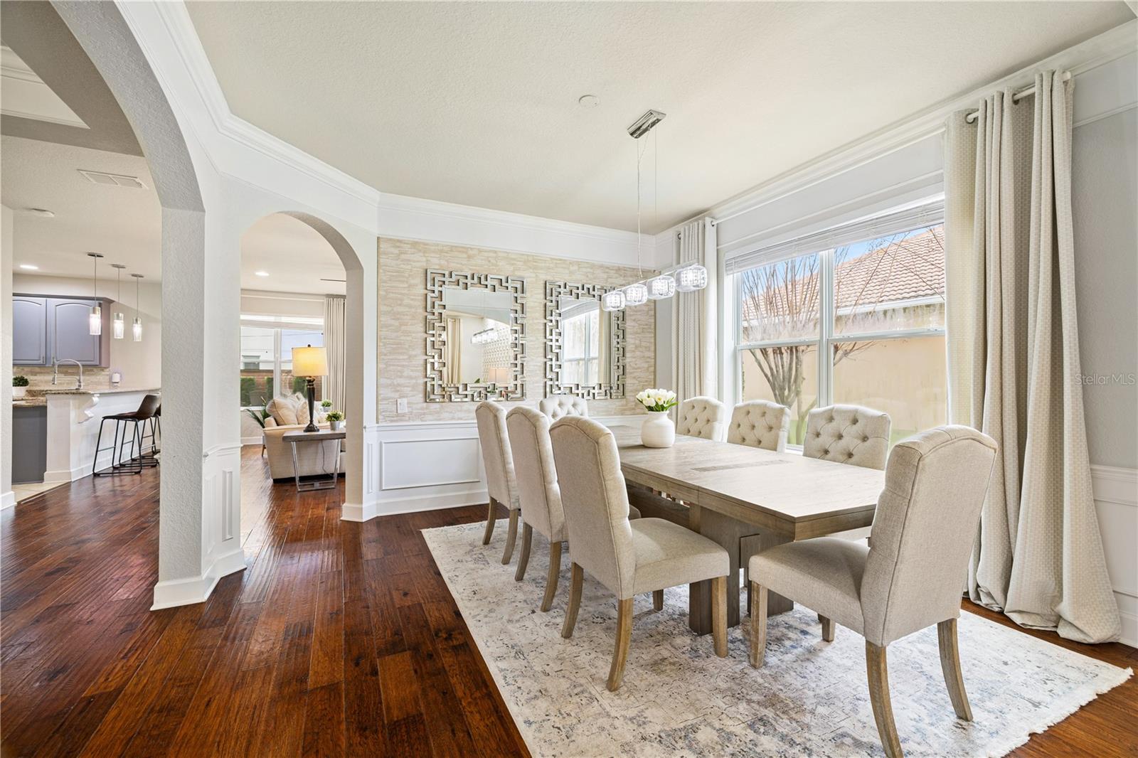 Image 14 of 70 For 475 Douglas Edward Drive