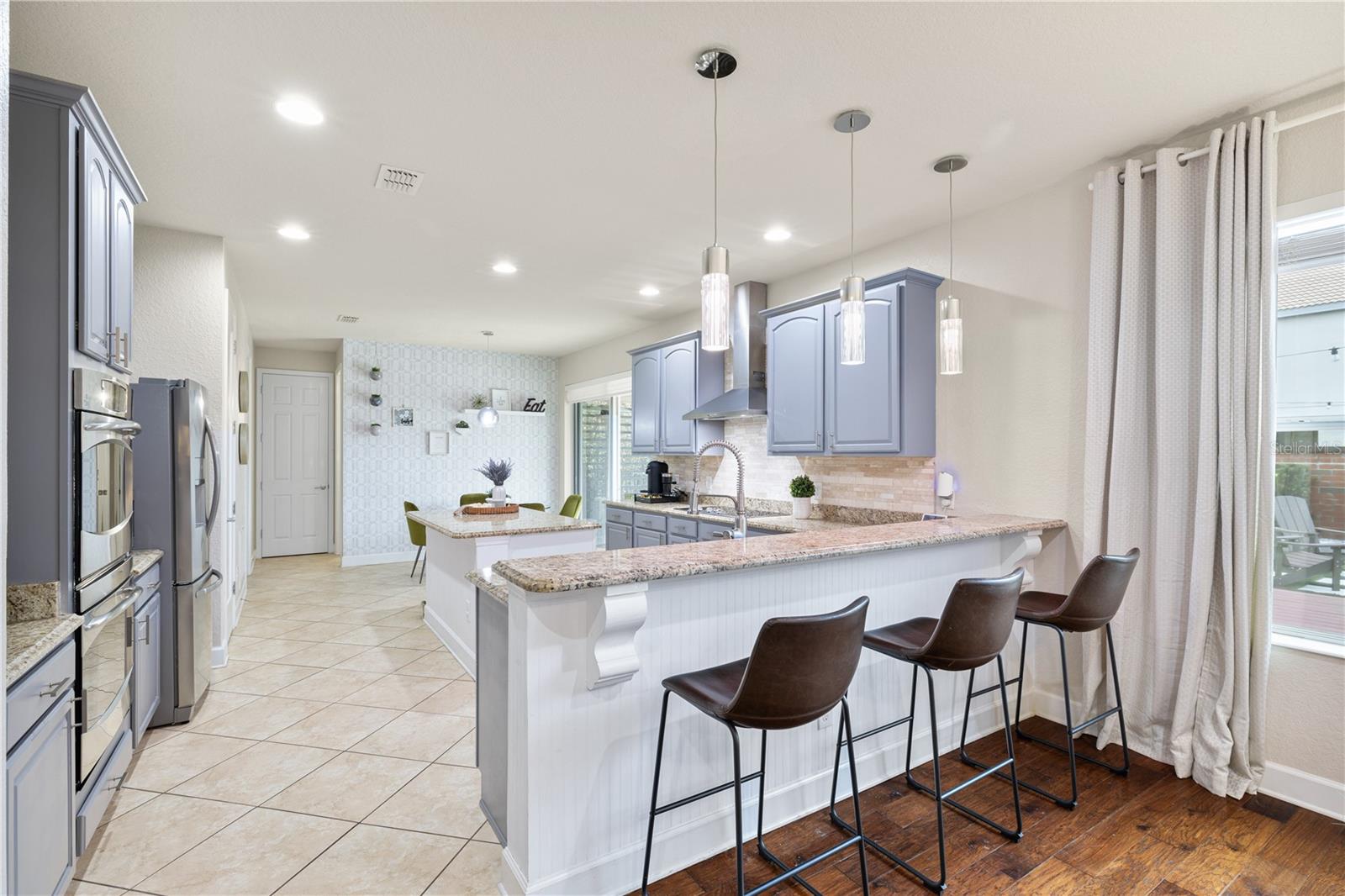 Image 20 of 70 For 475 Douglas Edward Drive