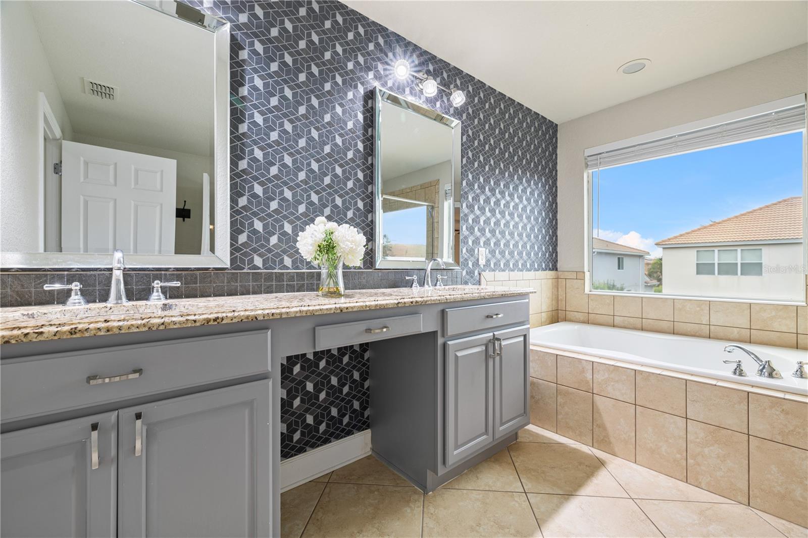 Image 41 of 70 For 475 Douglas Edward Drive