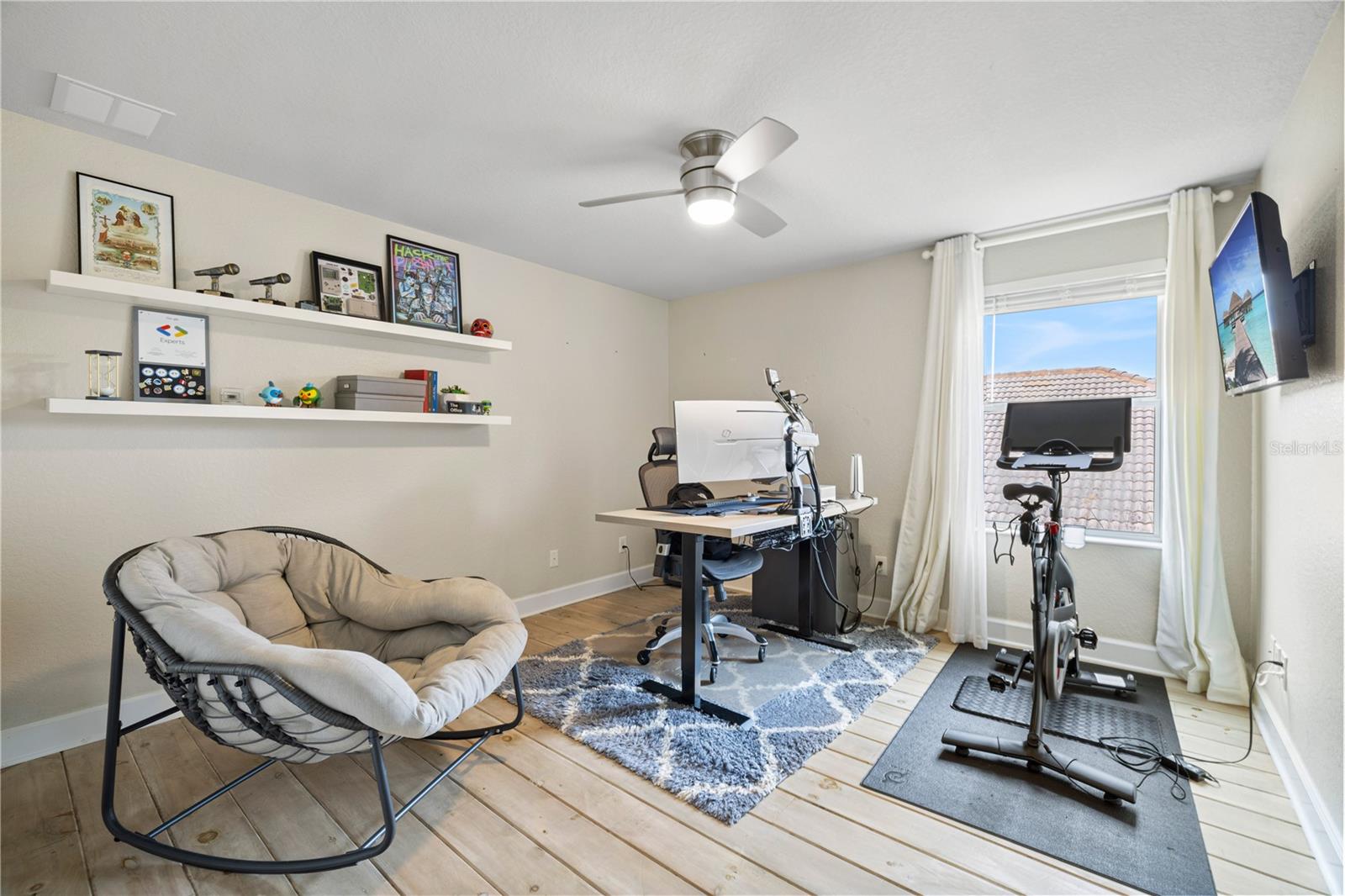 Image 49 of 70 For 475 Douglas Edward Drive