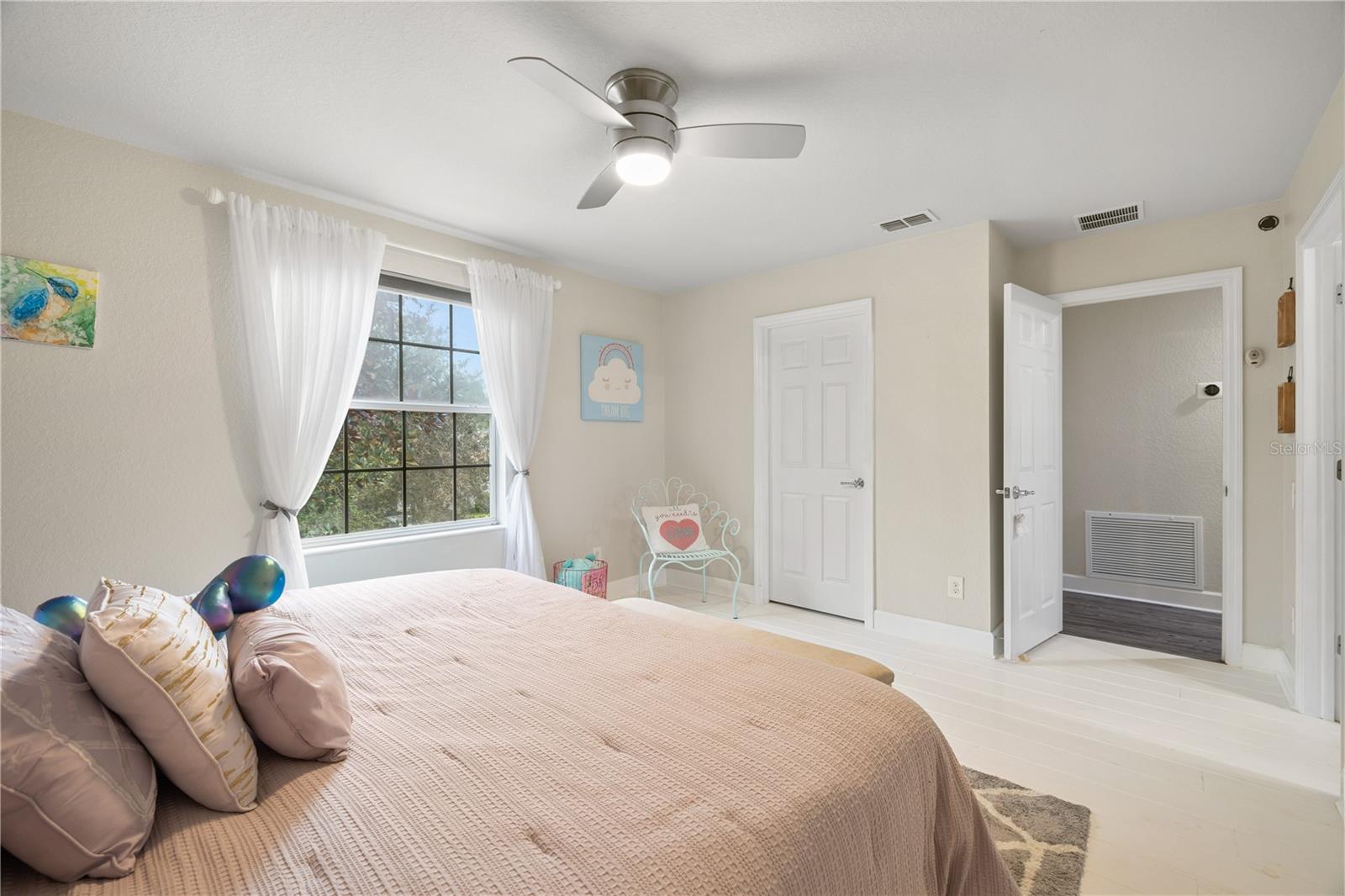 Image 52 of 70 For 475 Douglas Edward Drive