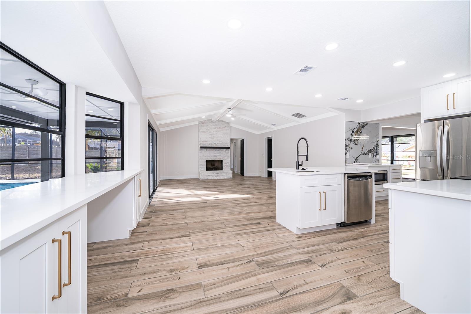 Image 12 of 34 For 1498 Grace Lake Circle