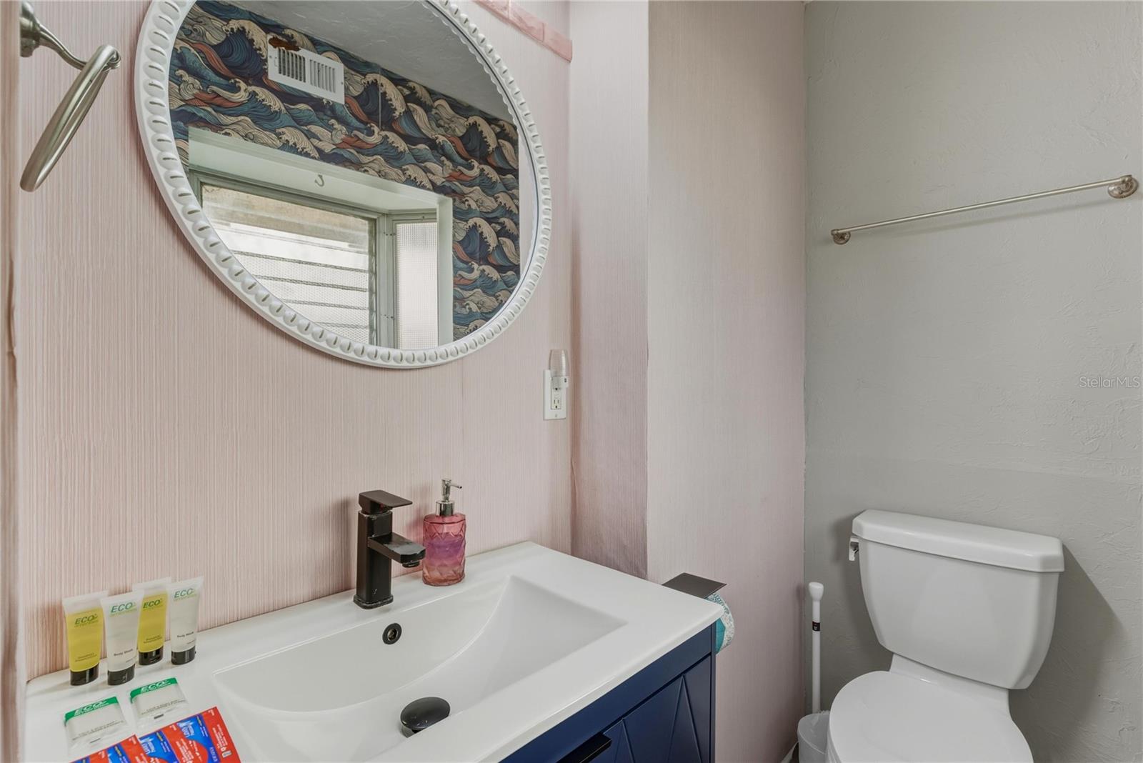 Image 18 of 43 For 6550 Sabal Drive