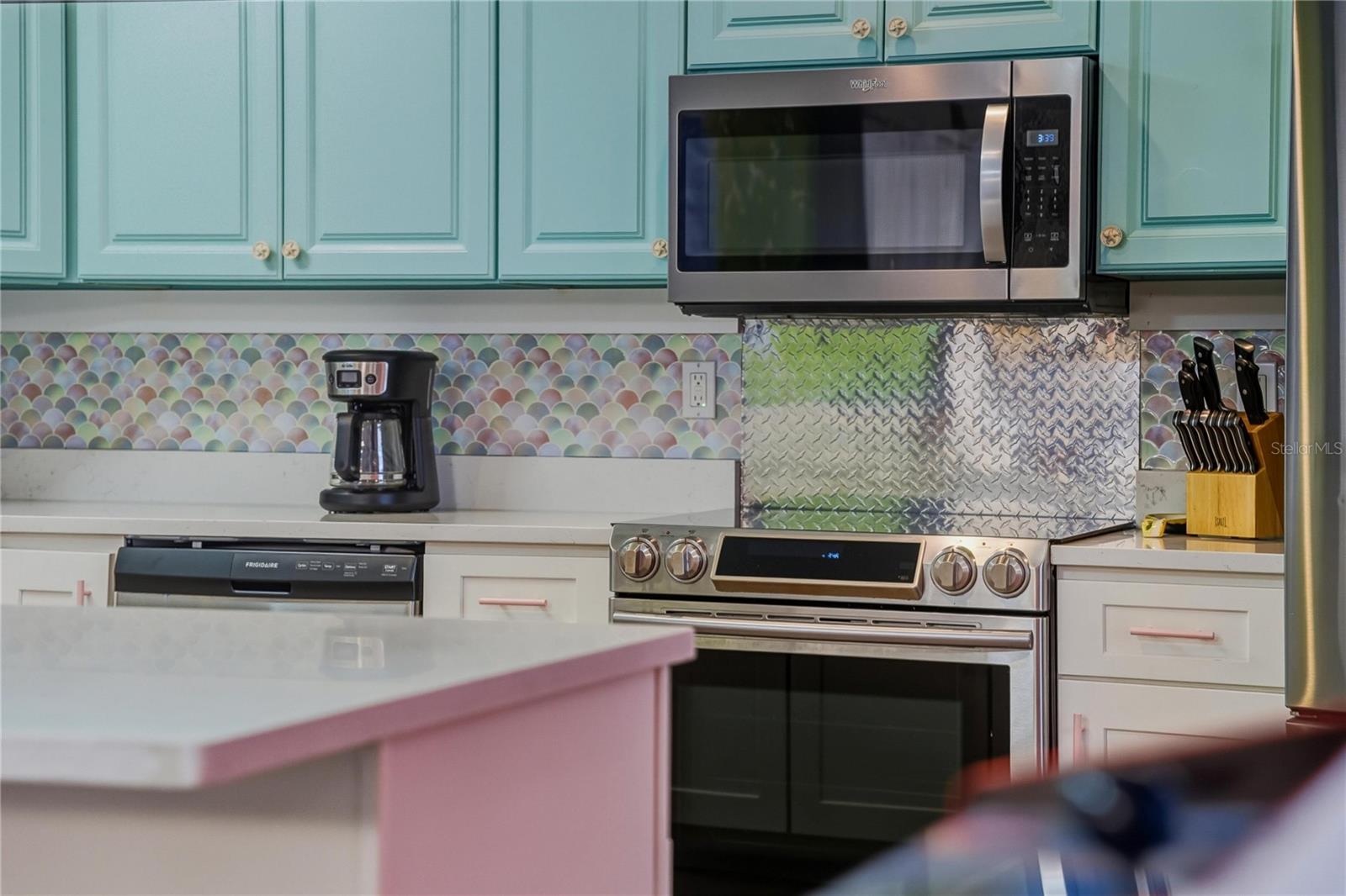 Image 23 of 43 For 6550 Sabal Drive