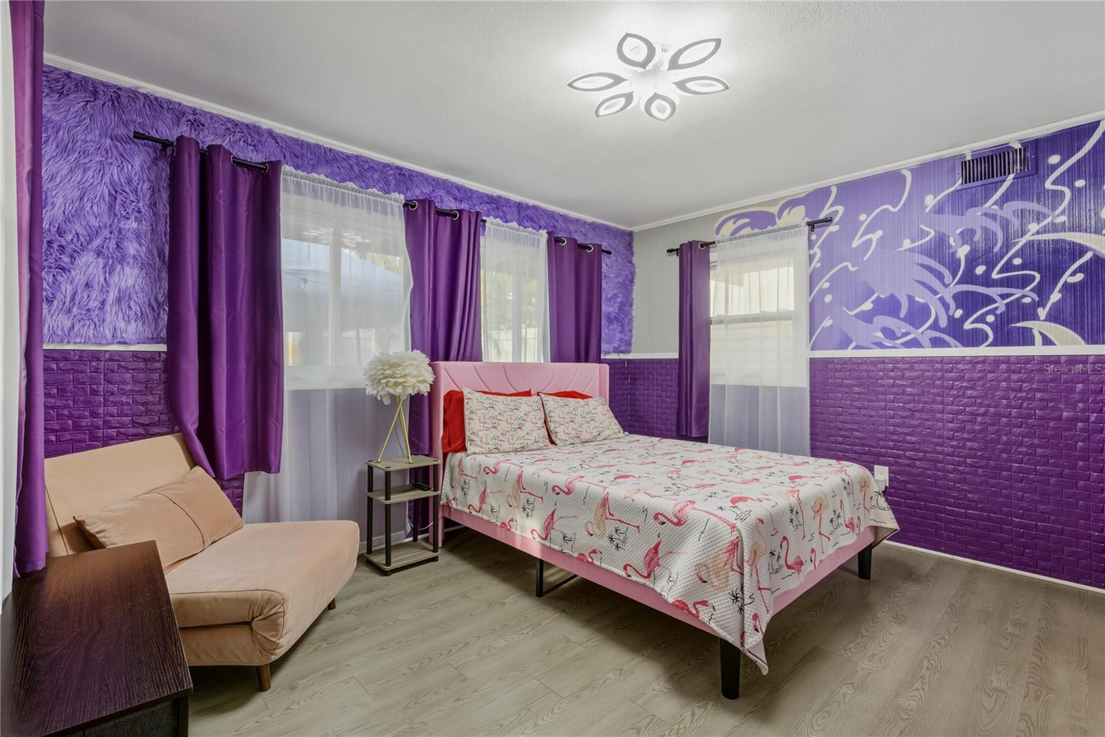 Image 24 of 43 For 6550 Sabal Drive