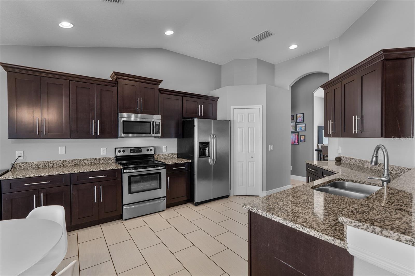 Image 10 of 42 For 5714 Autumn Chase Circle