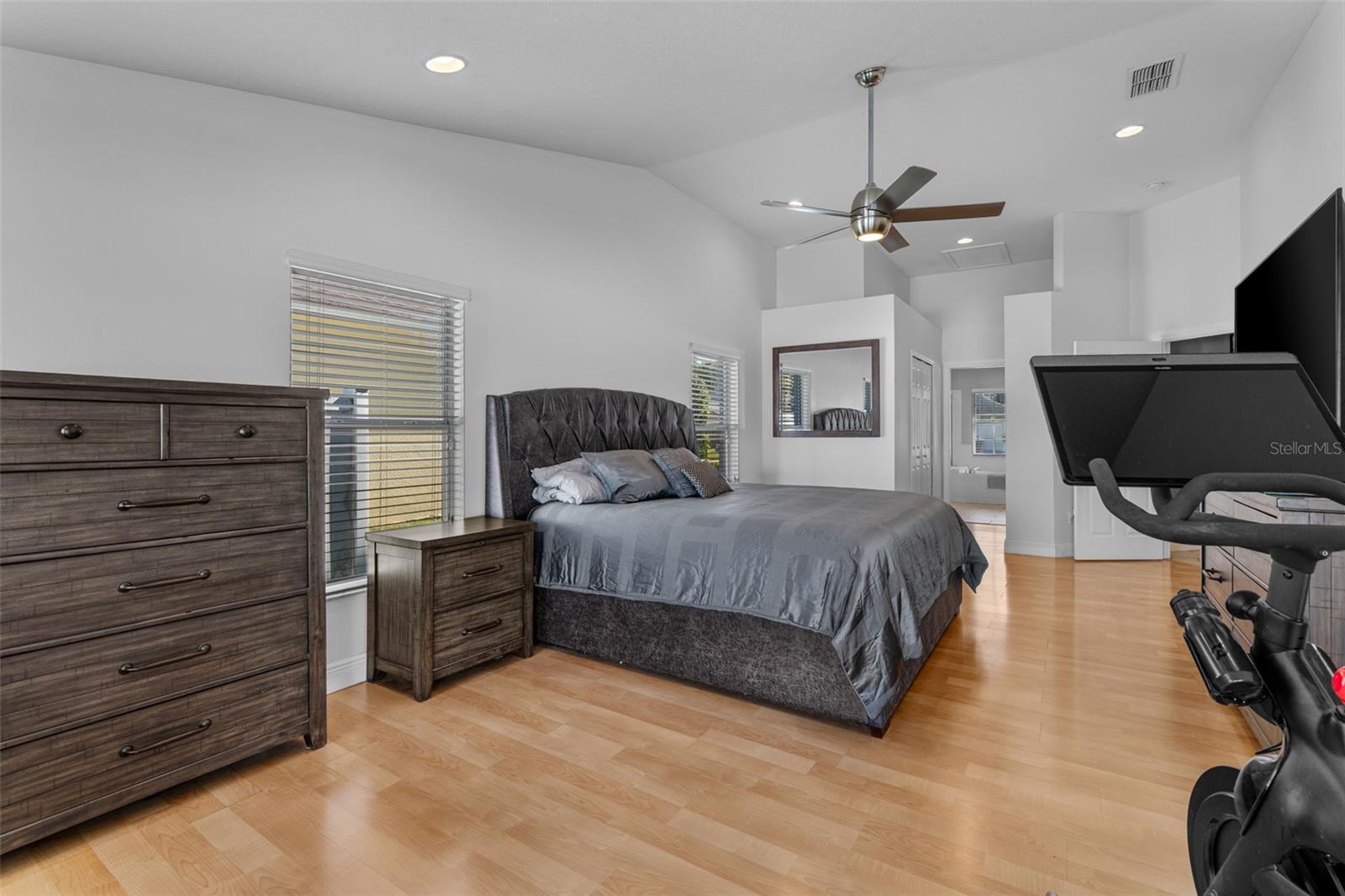 Image 21 of 42 For 5714 Autumn Chase Circle