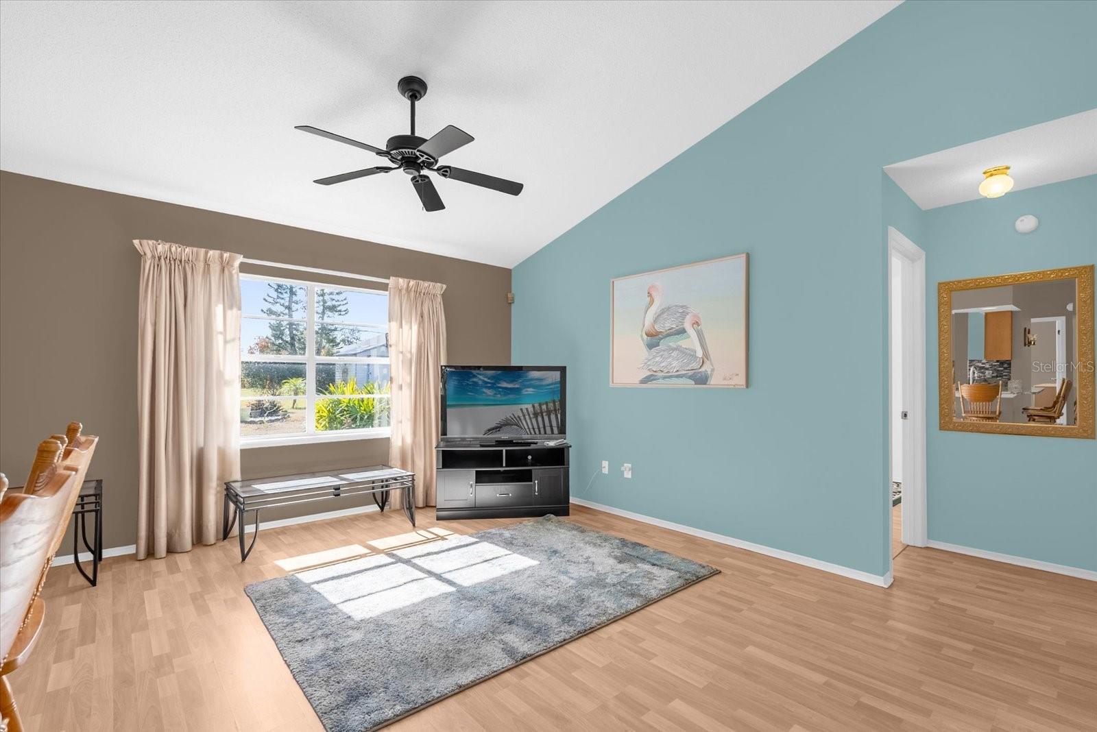 Image 4 of 28 For 3618 Van Dale Street