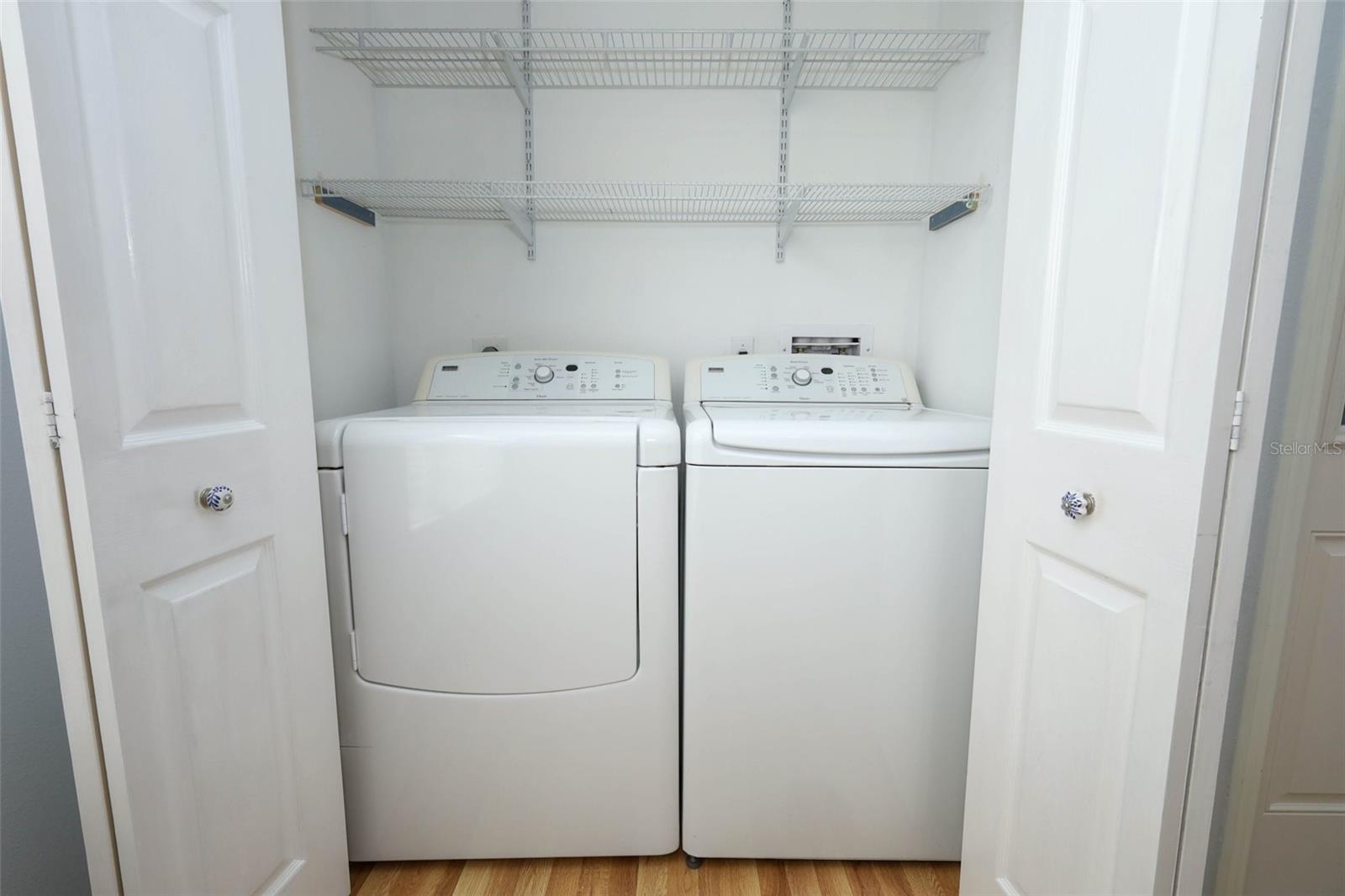 Image 15 of 63 For 973 Lake Claire Circle