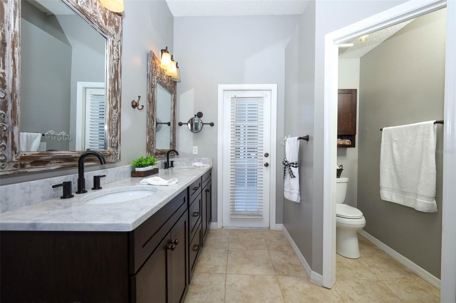 Image 29 of 63 For 973 Lake Claire Circle