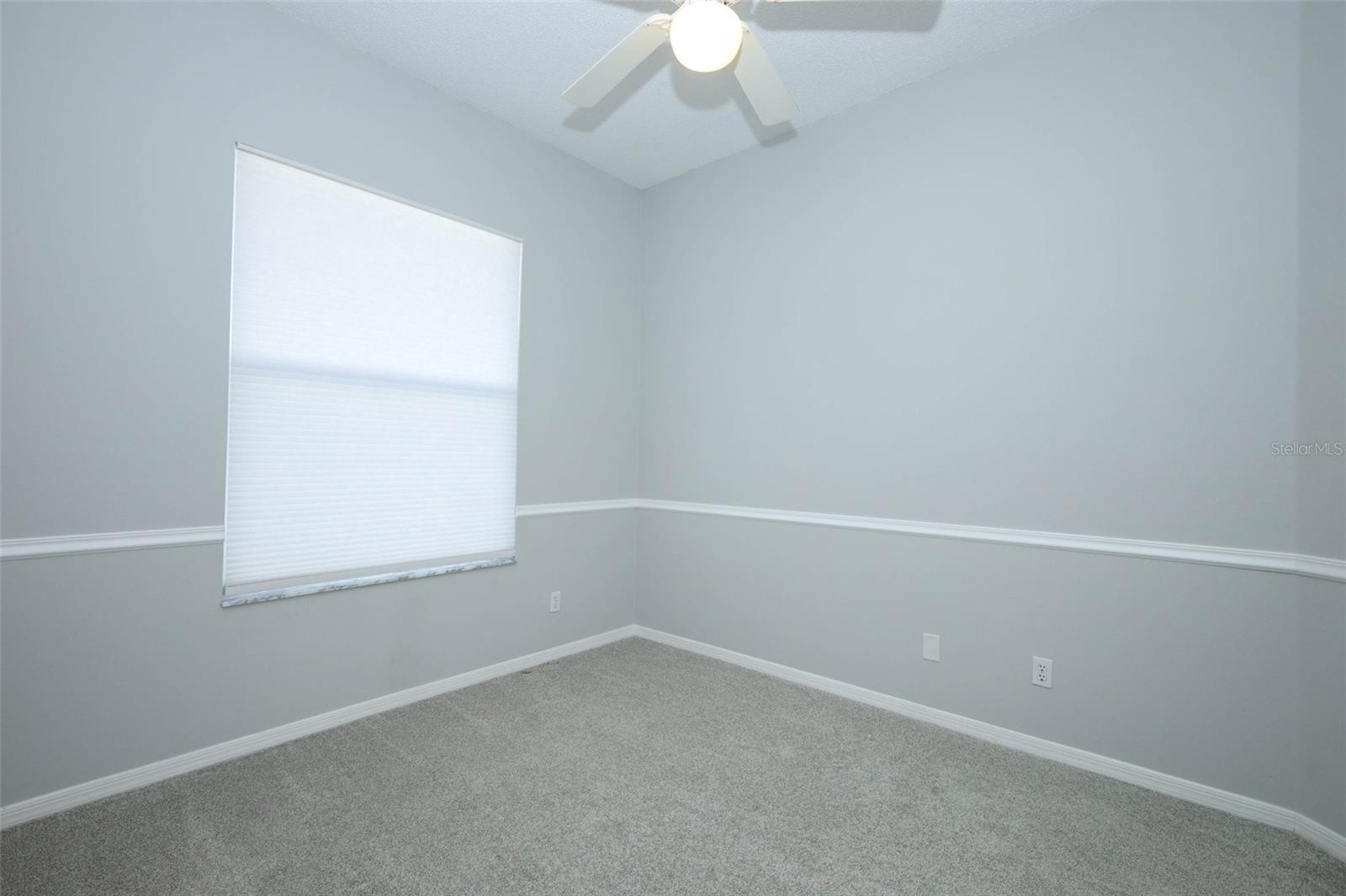 Image 33 of 63 For 973 Lake Claire Circle