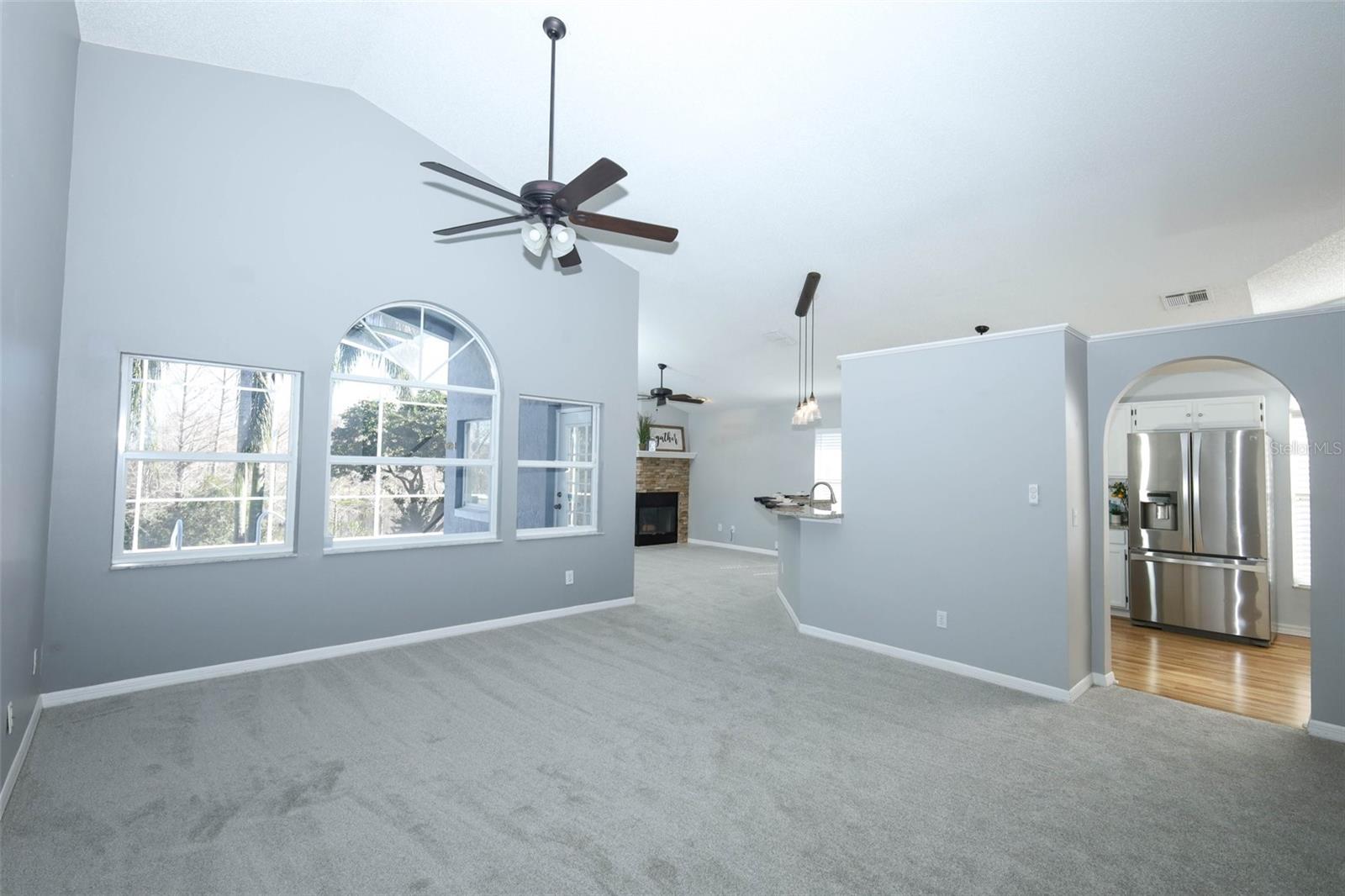 Image 5 of 63 For 973 Lake Claire Circle