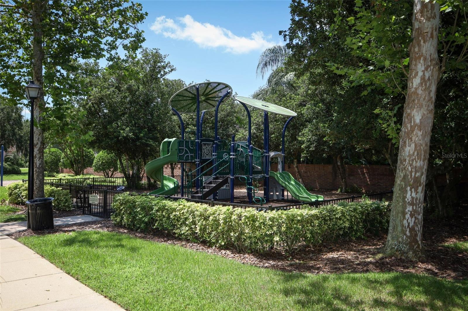 Image 62 of 63 For 973 Lake Claire Circle