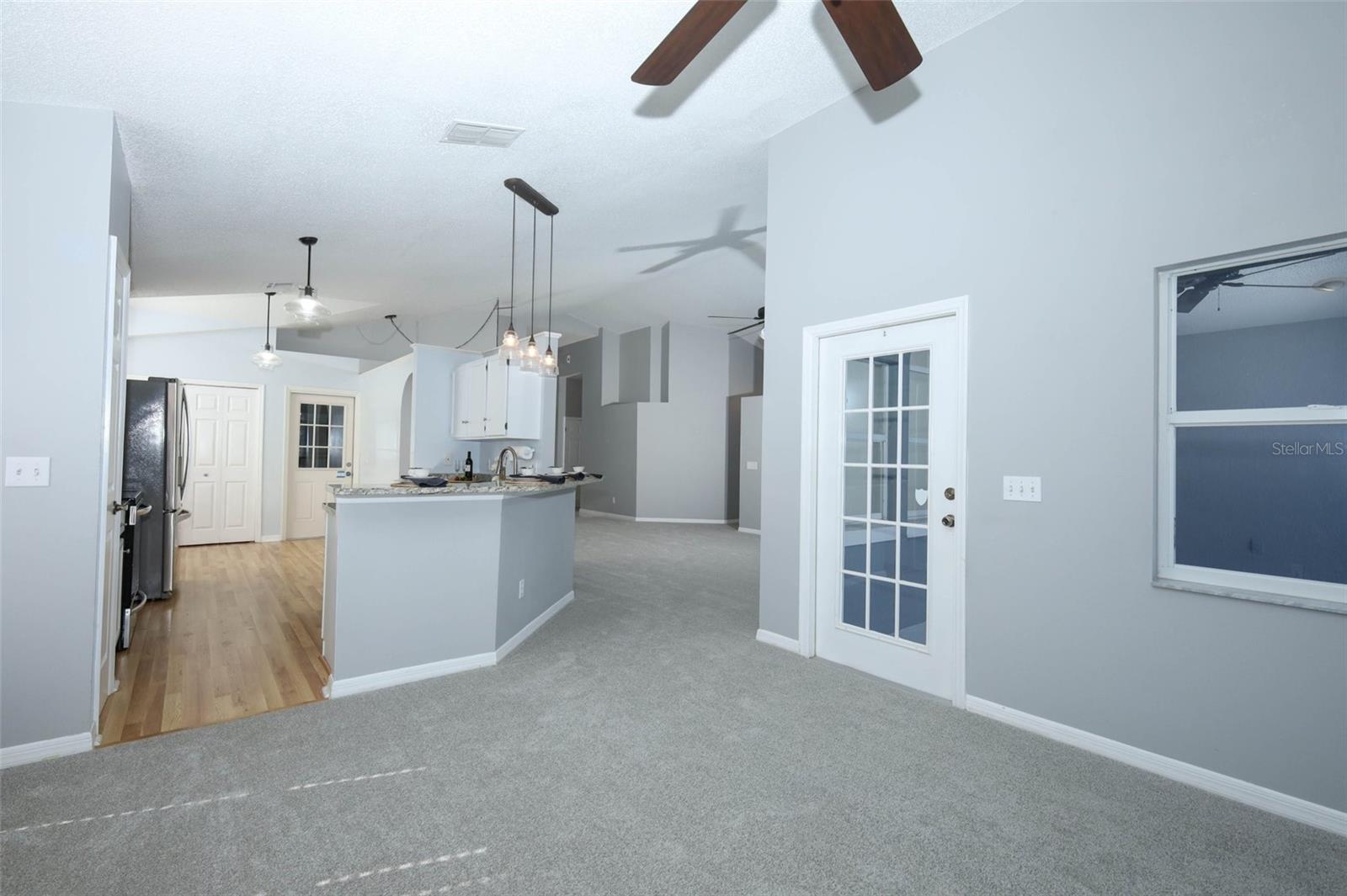 Image 8 of 63 For 973 Lake Claire Circle