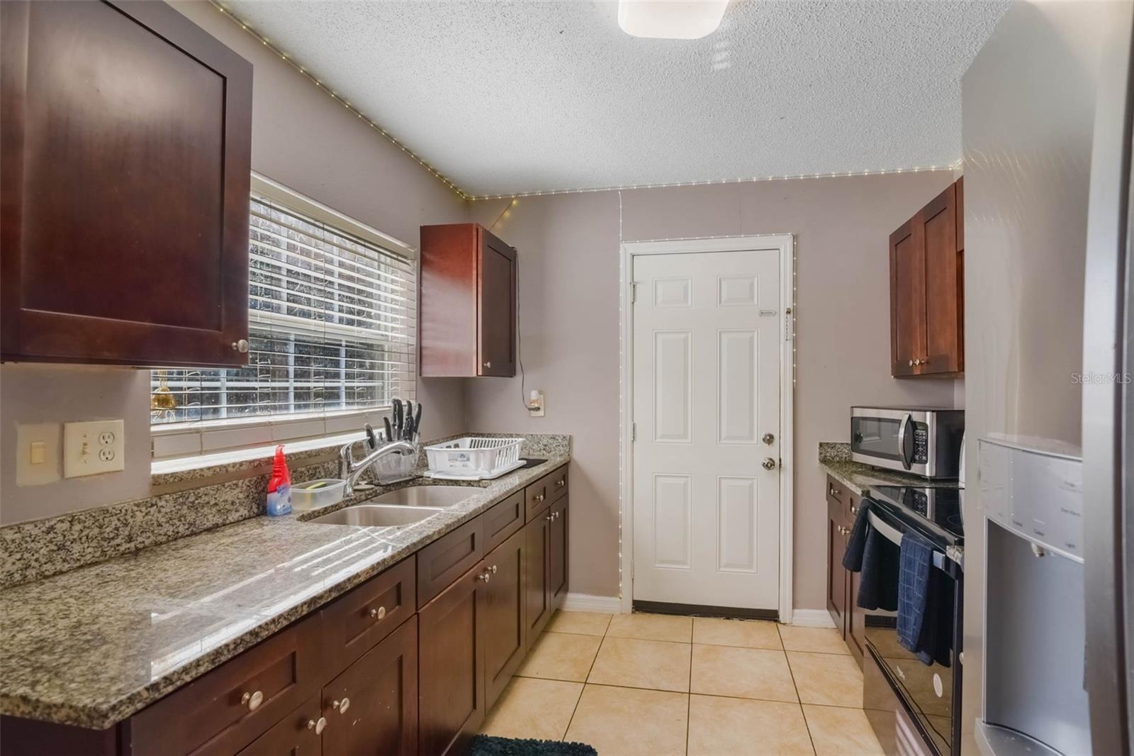 Image 8 of 21 For 1226 Dewey Avenue