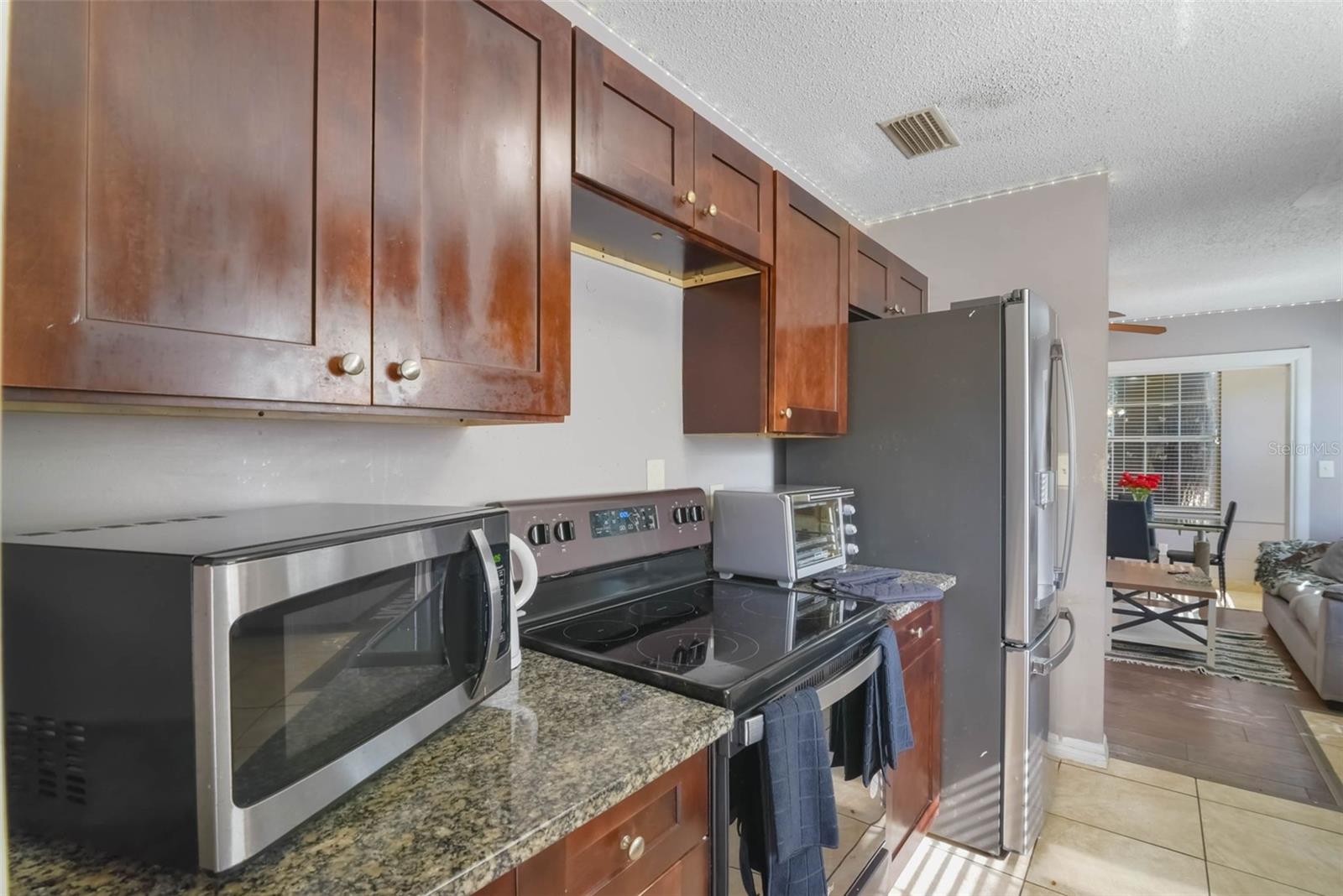 Image 9 of 21 For 1226 Dewey Avenue