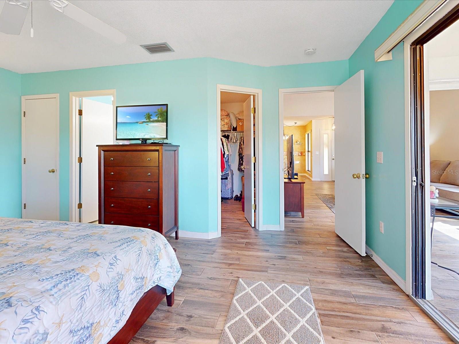 Image 15 of 38 For 118 Coventry Lane