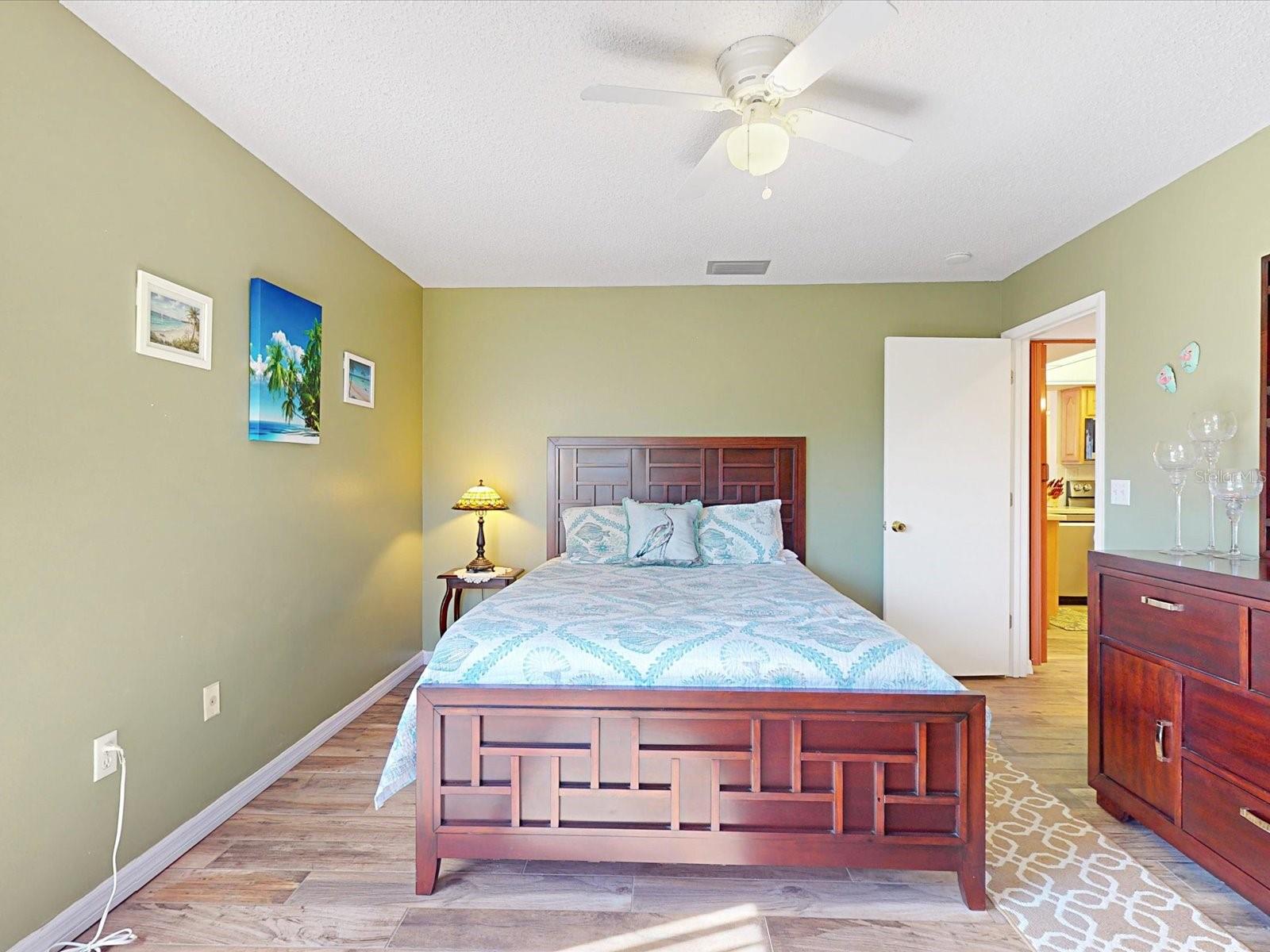 Image 18 of 38 For 118 Coventry Lane