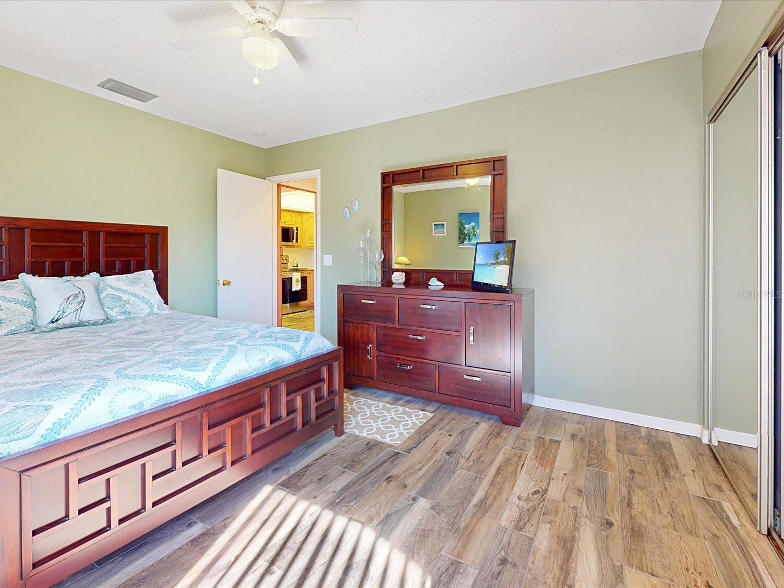 Image 19 of 38 For 118 Coventry Lane