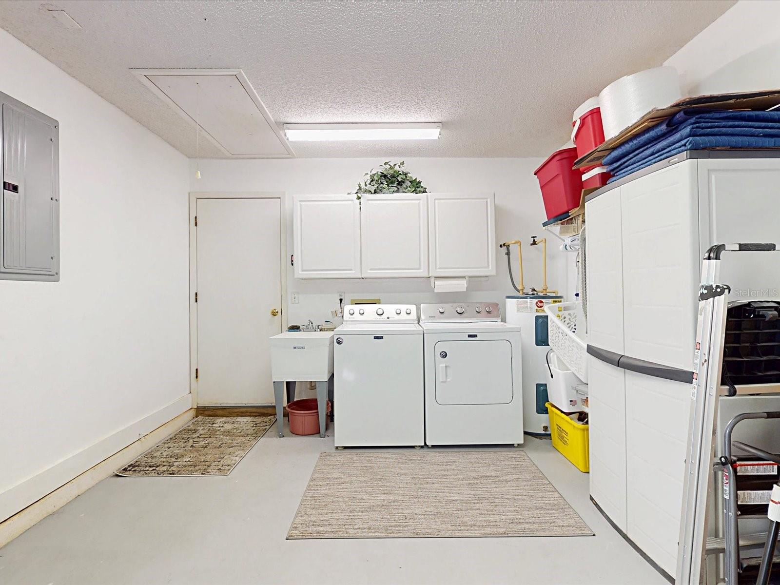 Image 21 of 38 For 118 Coventry Lane