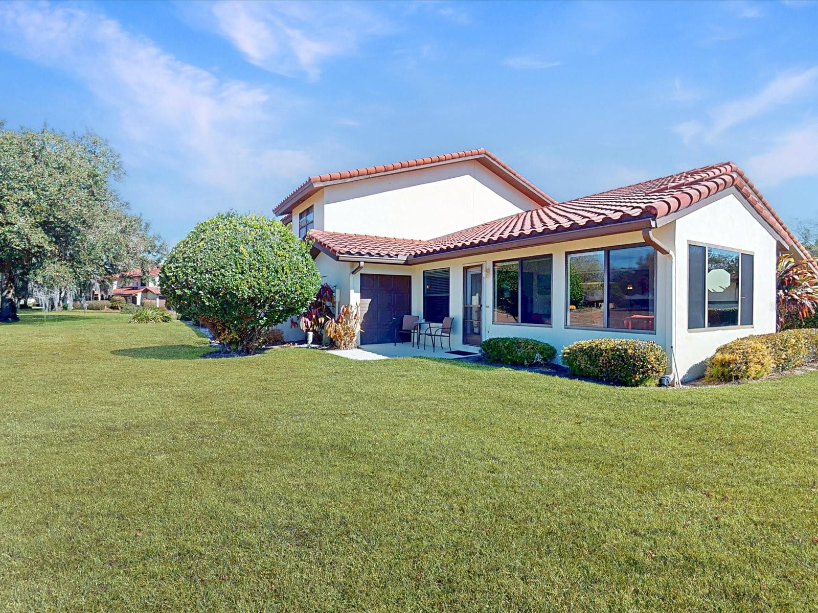 Image 25 of 38 For 118 Coventry Lane