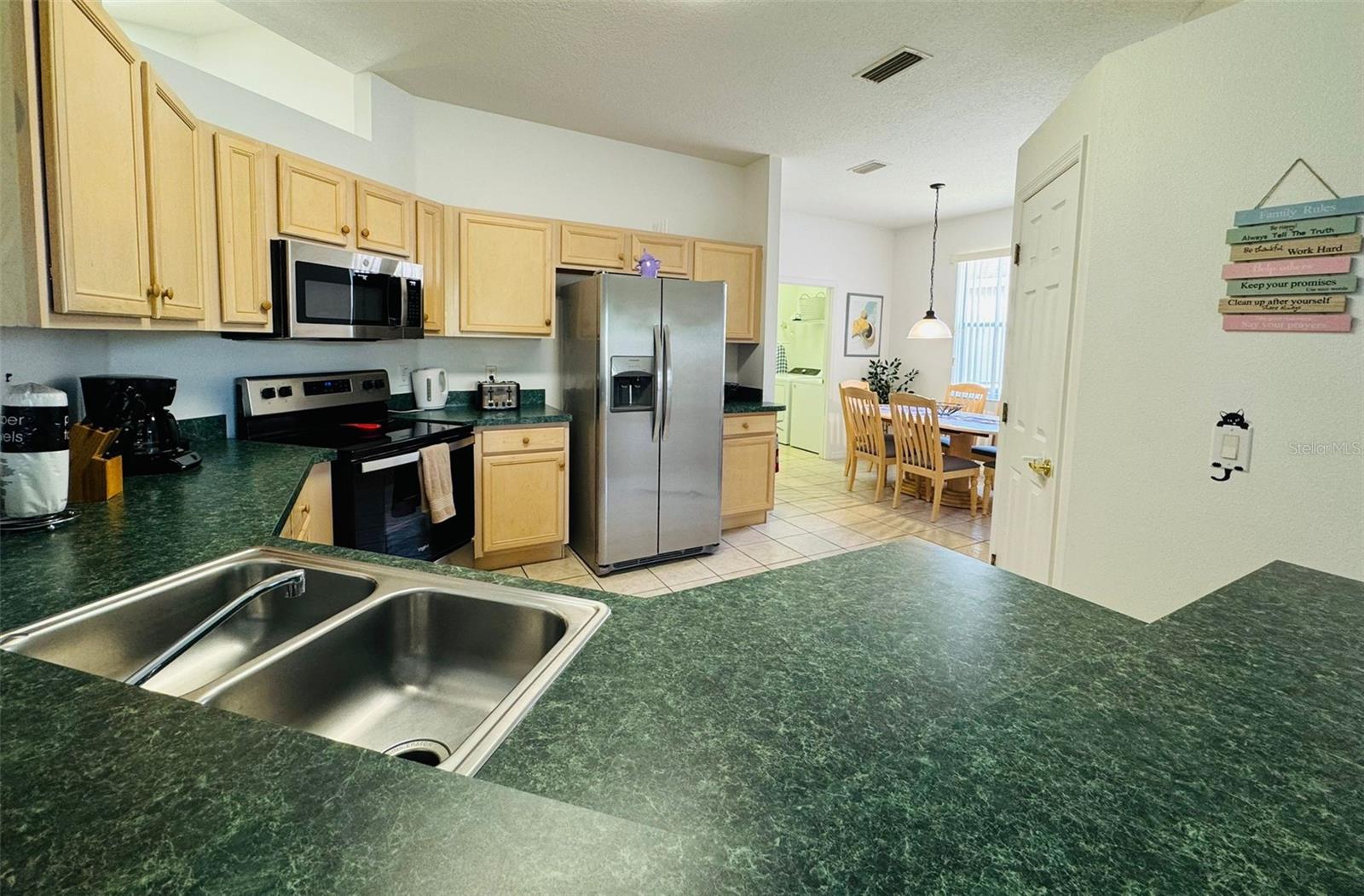 Image 8 of 27 For 400 Montara Drive