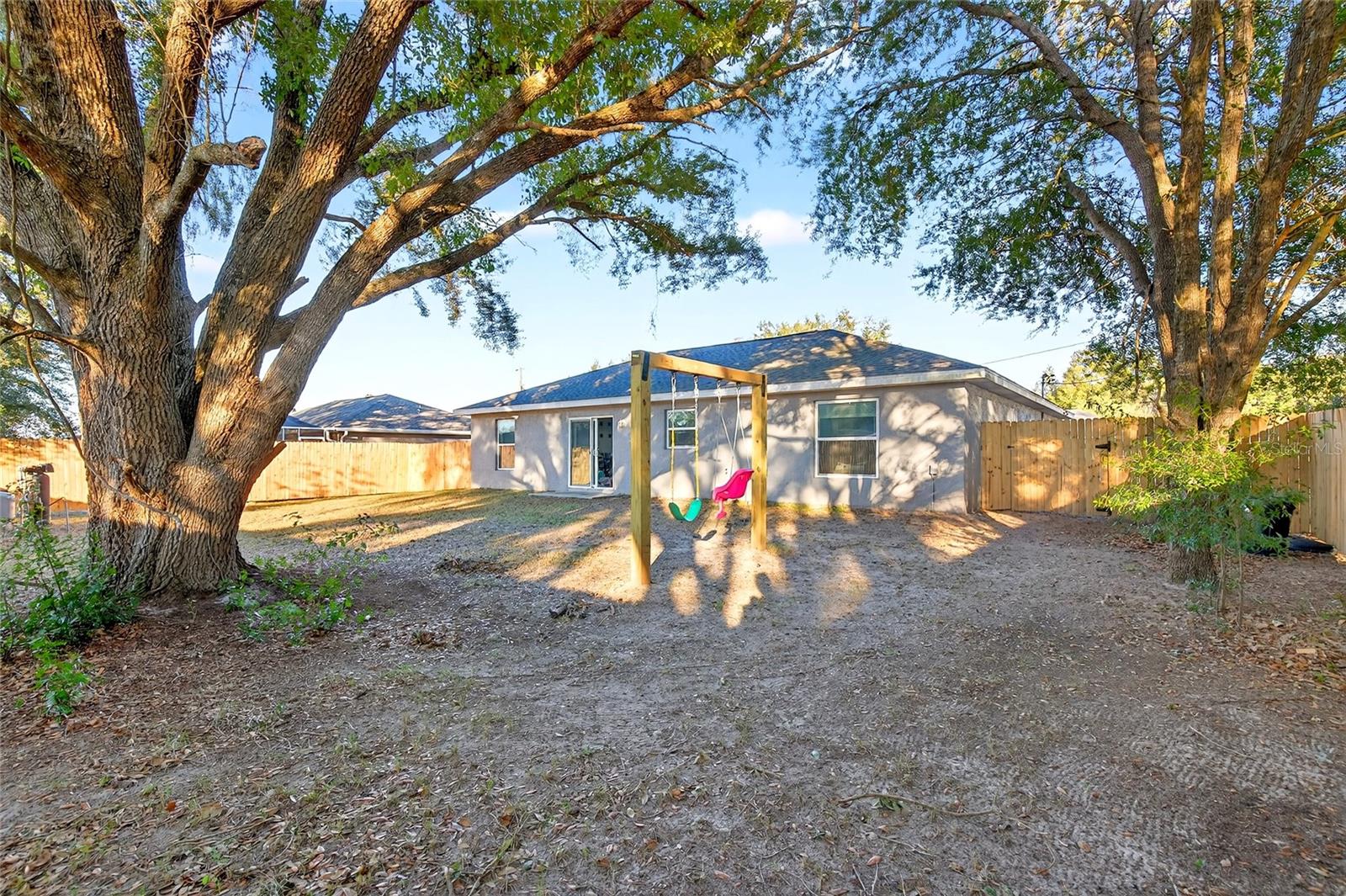 Image 19 of 21 For 10142 137th Court