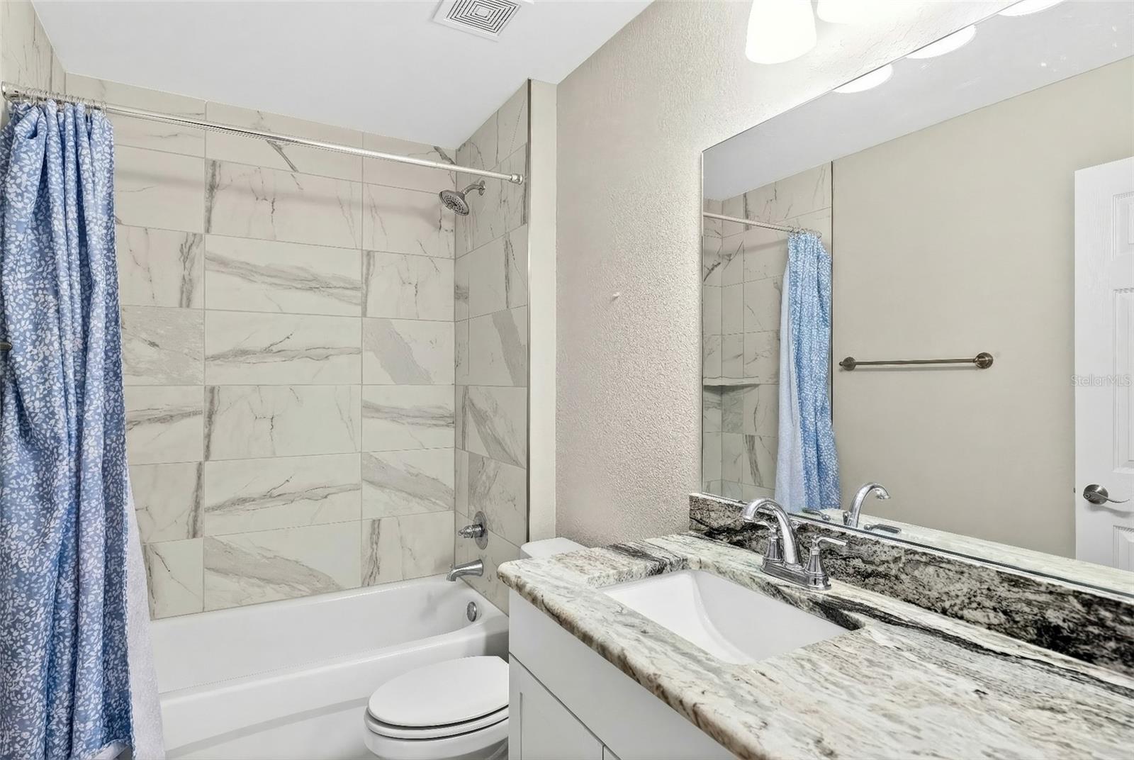 Image 5 of 21 For 10142 137th Court