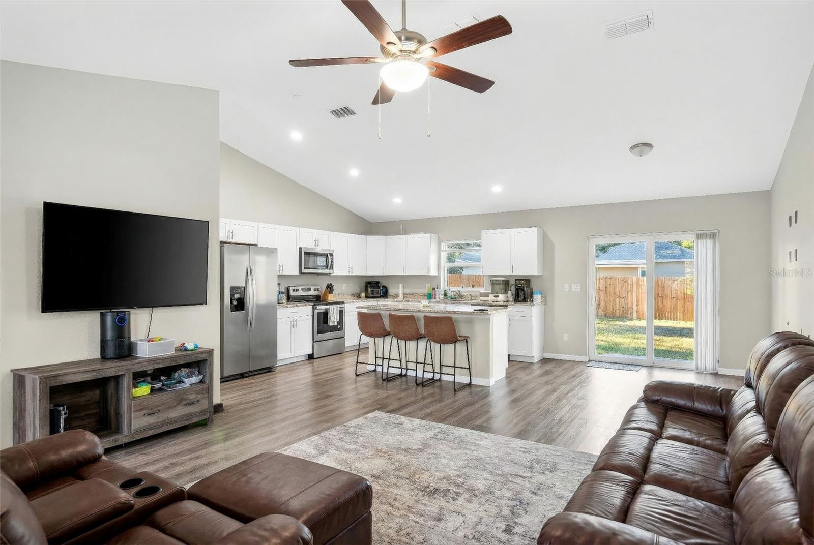 Image 9 of 21 For 10142 137th Court