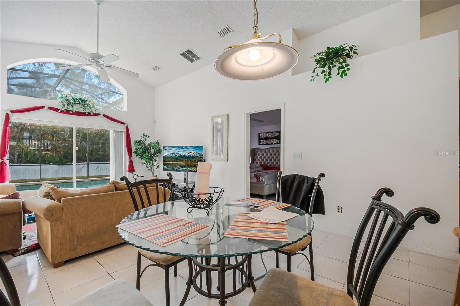 Image 10 of 30 For 1105 Seasons Boulevard