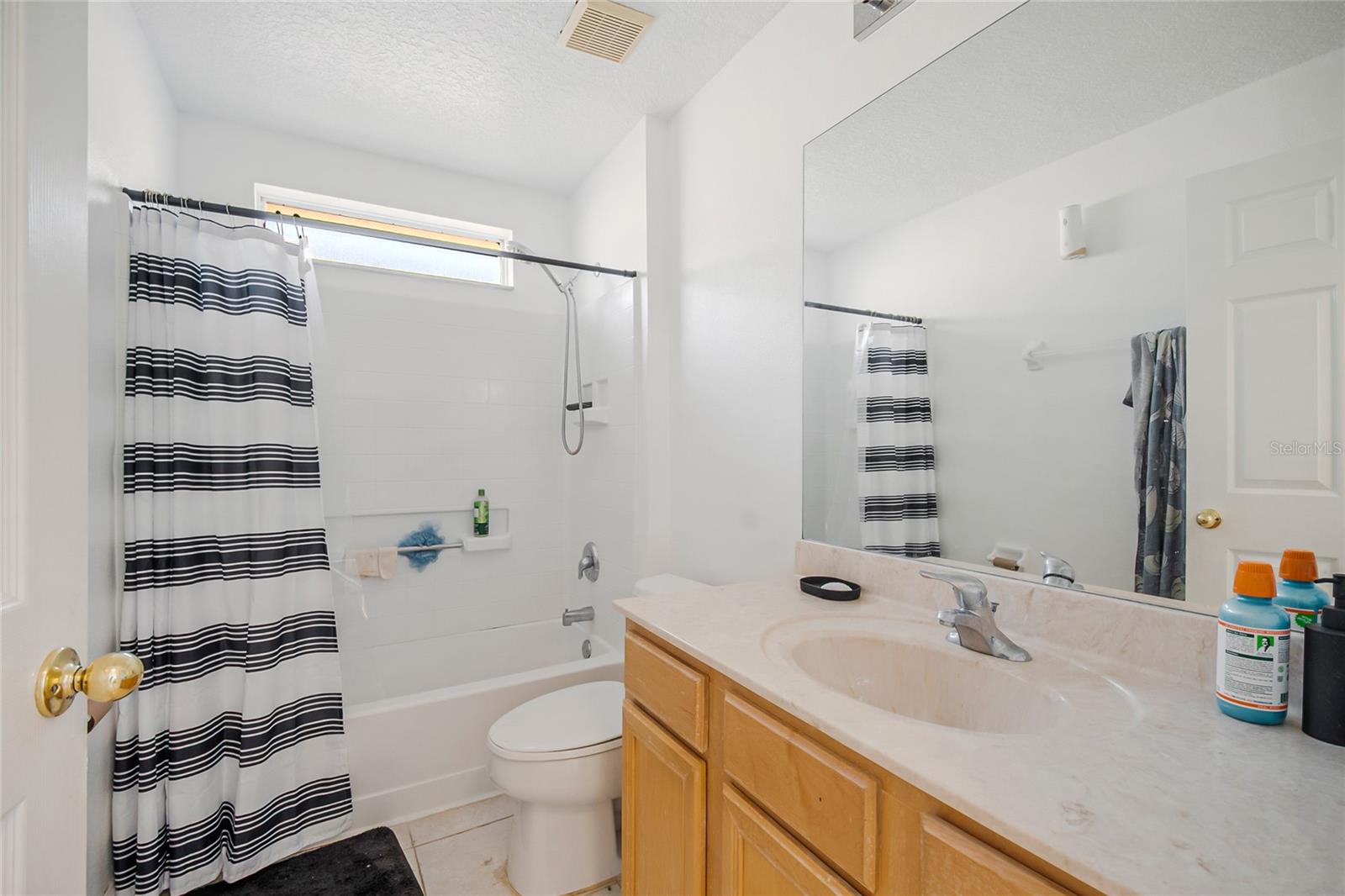 Image 19 of 30 For 1105 Seasons Boulevard