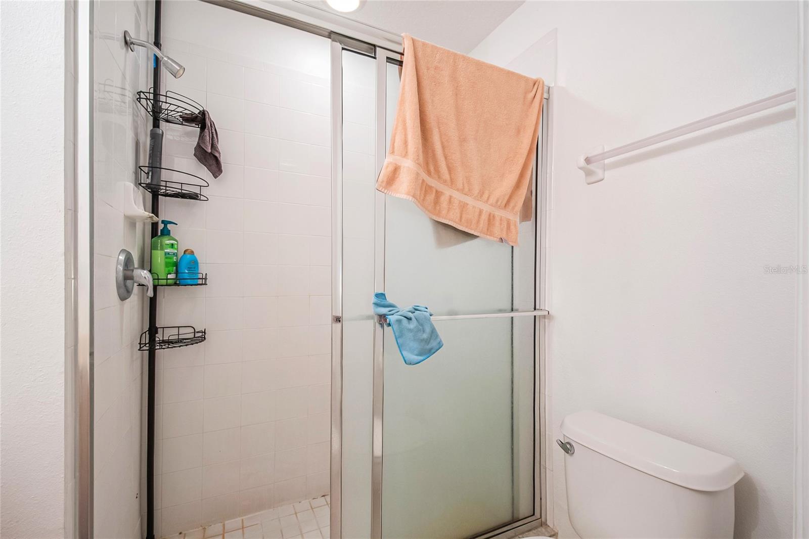 Image 20 of 30 For 1105 Seasons Boulevard