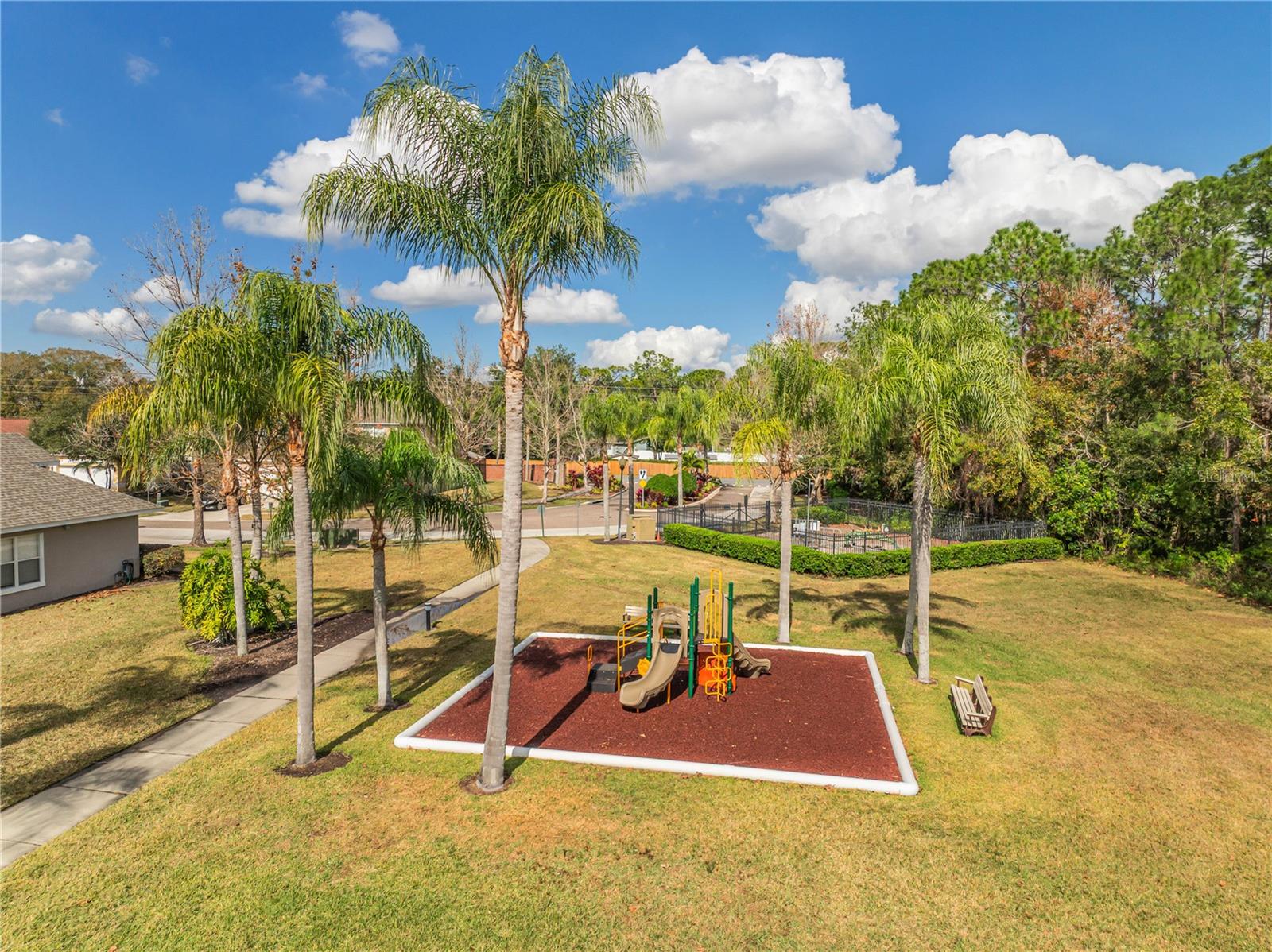 Image 26 of 30 For 1105 Seasons Boulevard