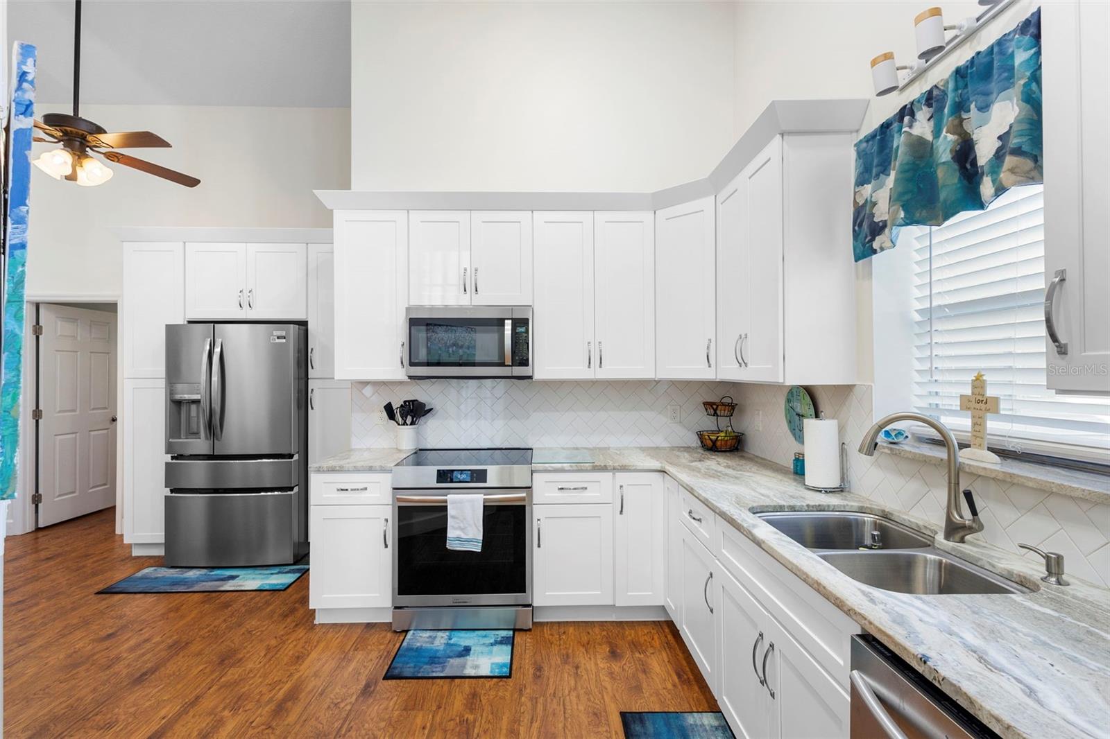 Image 15 of 54 For 445 Terrace Drive