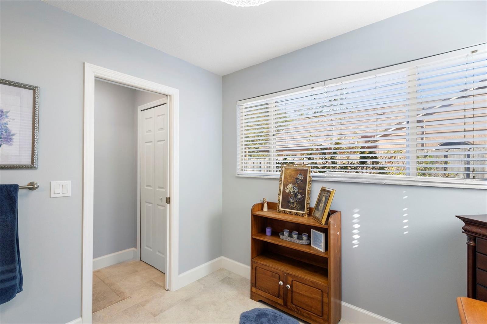 Image 17 of 54 For 445 Terrace Drive