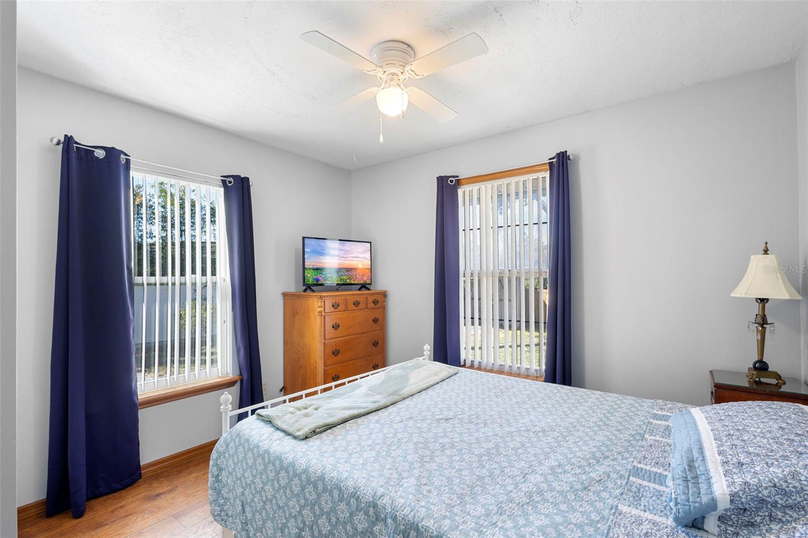 Image 27 of 54 For 445 Terrace Drive