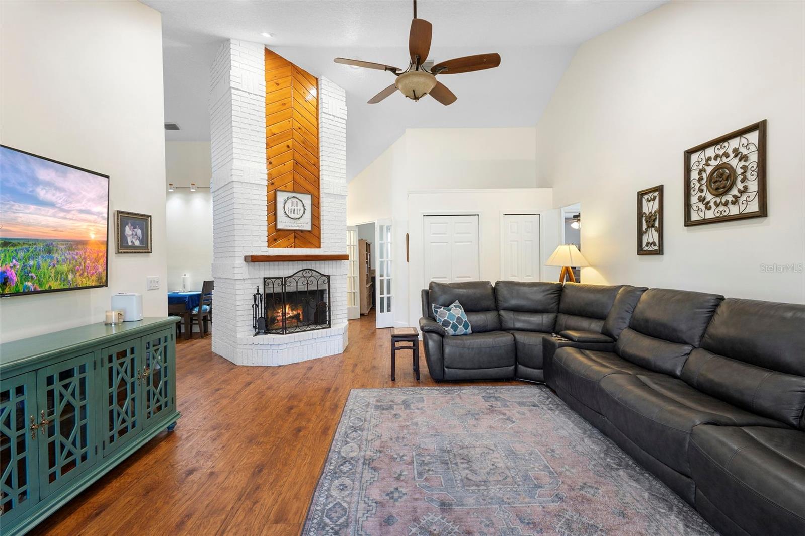 Image 31 of 54 For 445 Terrace Drive