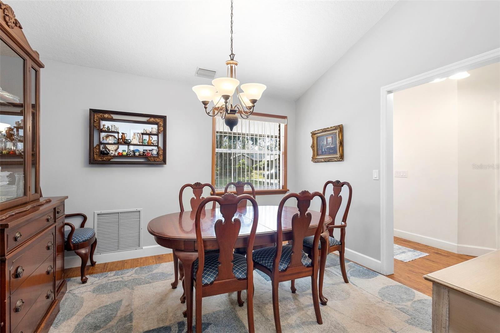 Image 9 of 54 For 445 Terrace Drive