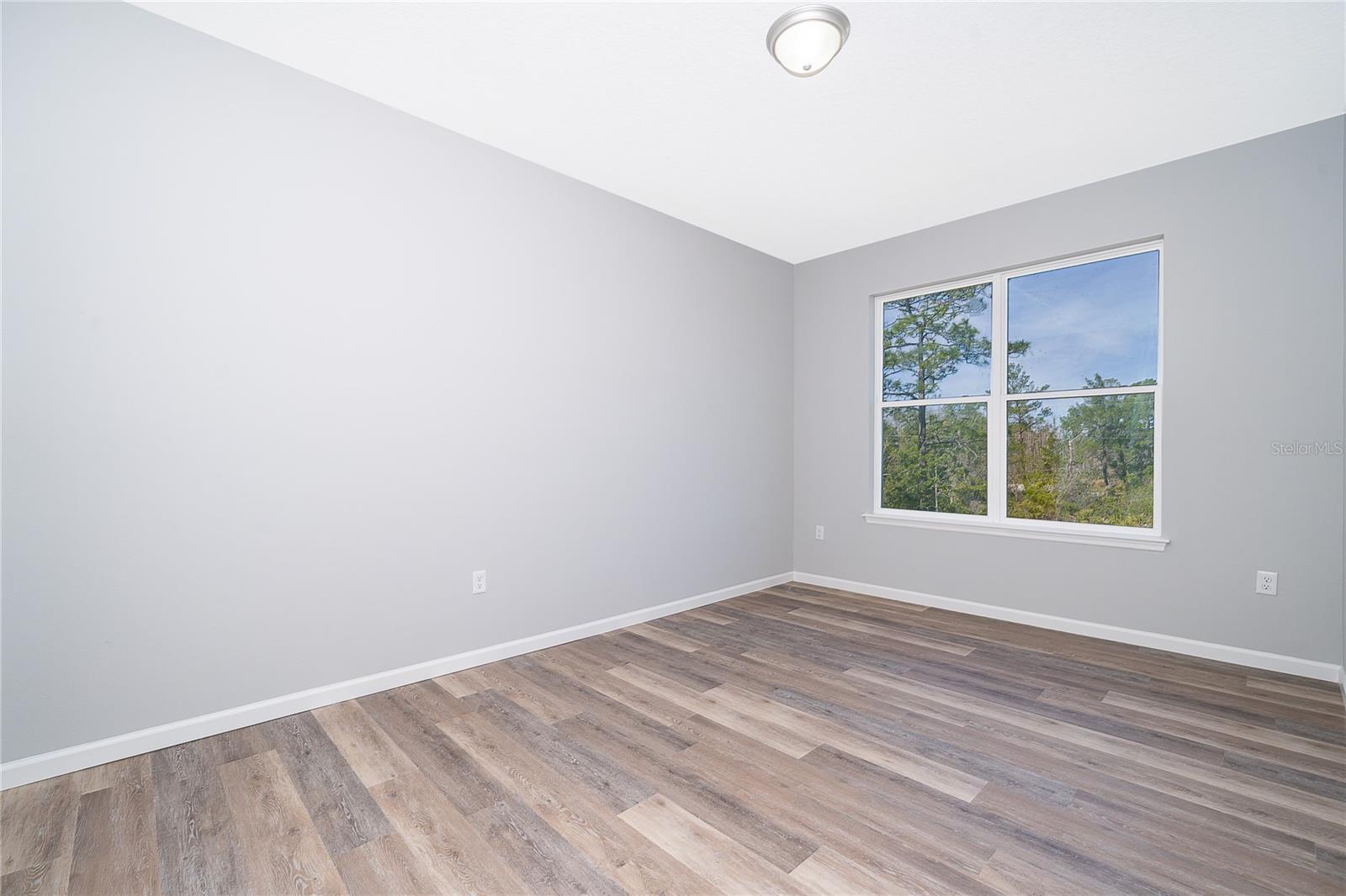 Image 20 of 25 For 765 6th Avenue