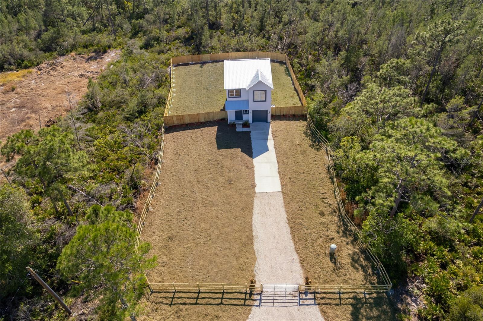 Image 7 of 25 For 765 6th Avenue