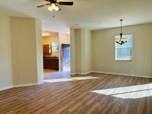 Image 10 of 37 For 1276 Priory Circle